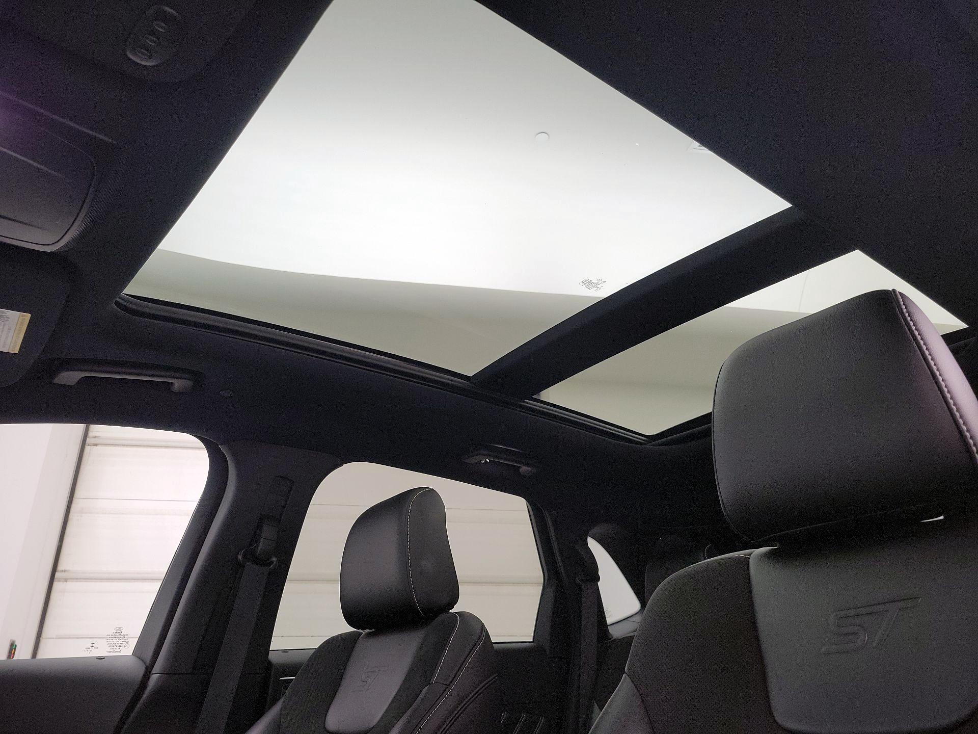 Thumbnail: 2020 Ford Edge - 20