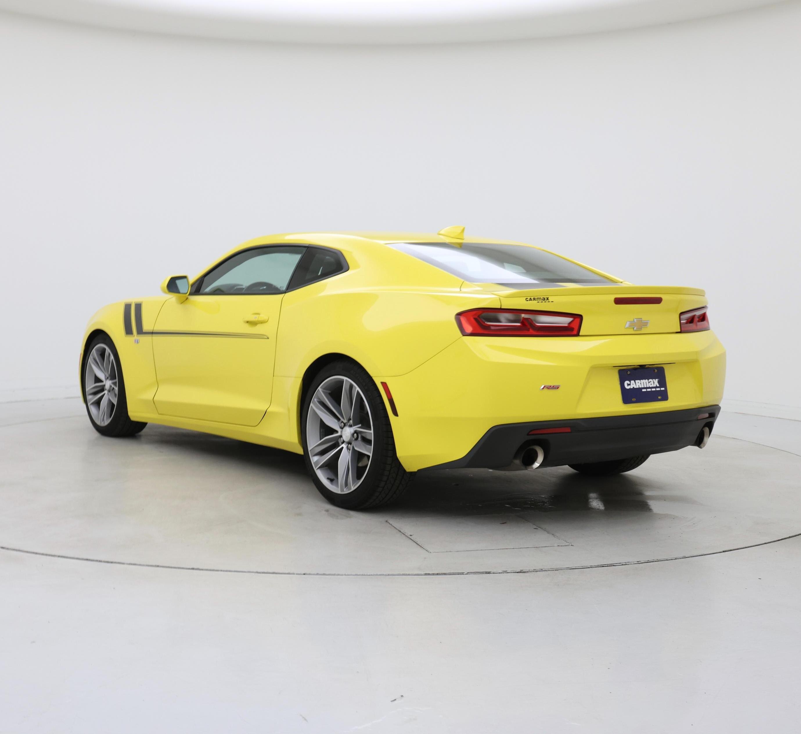 Thumbnail: 2017 Chevrolet Camaro - 2