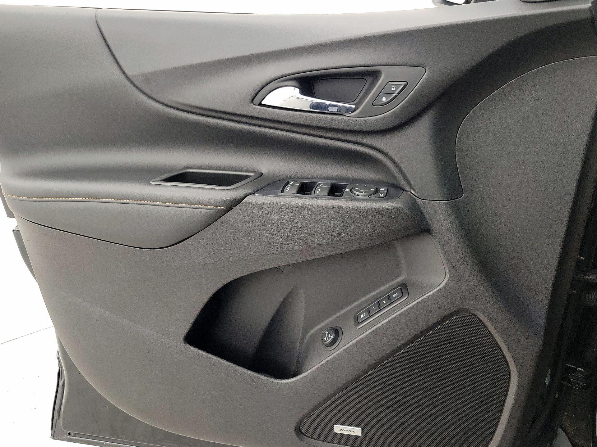 Thumbnail: 2019 Chevrolet Equinox - 12