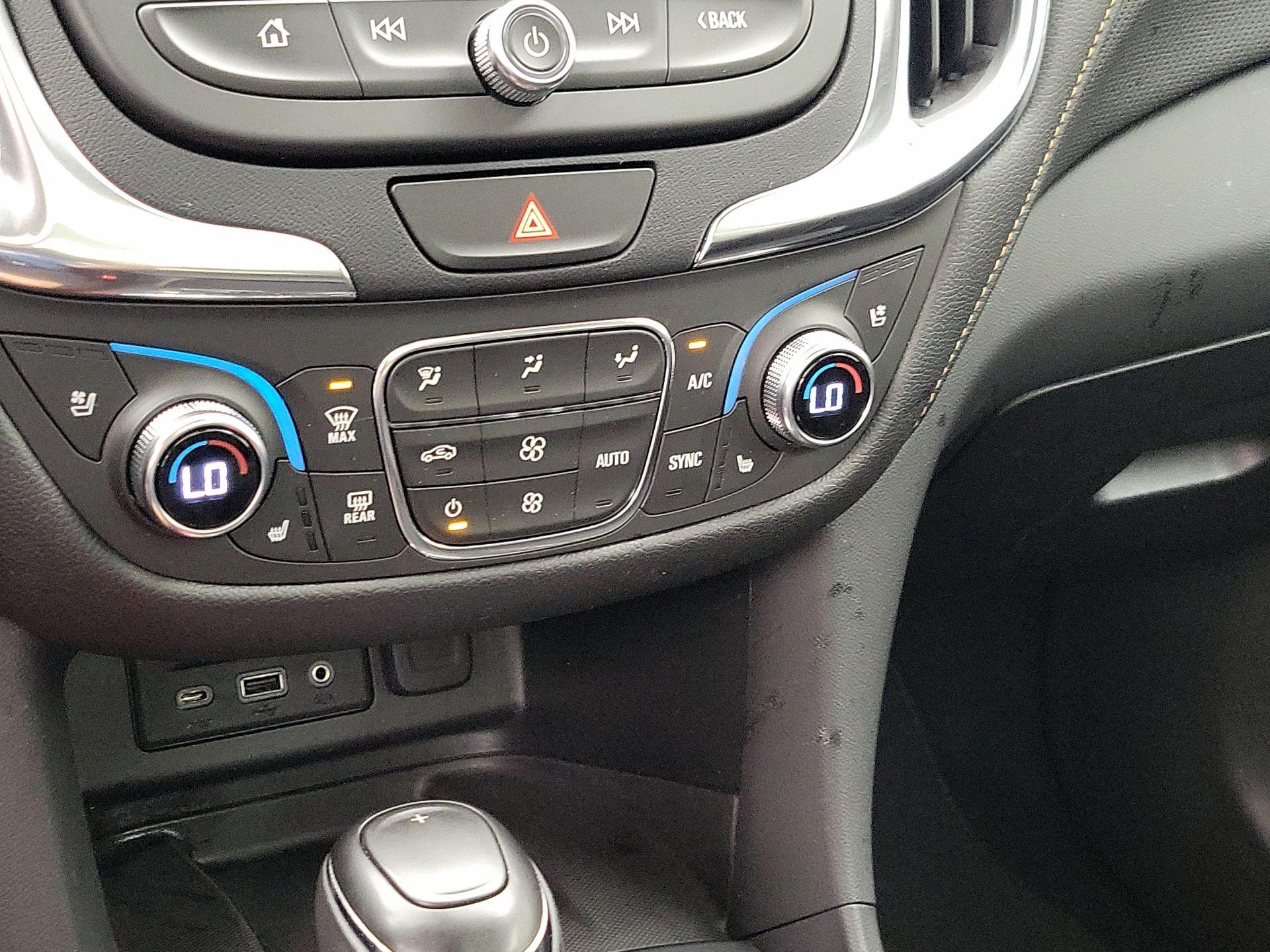 Thumbnail: 2019 Chevrolet Equinox - 16