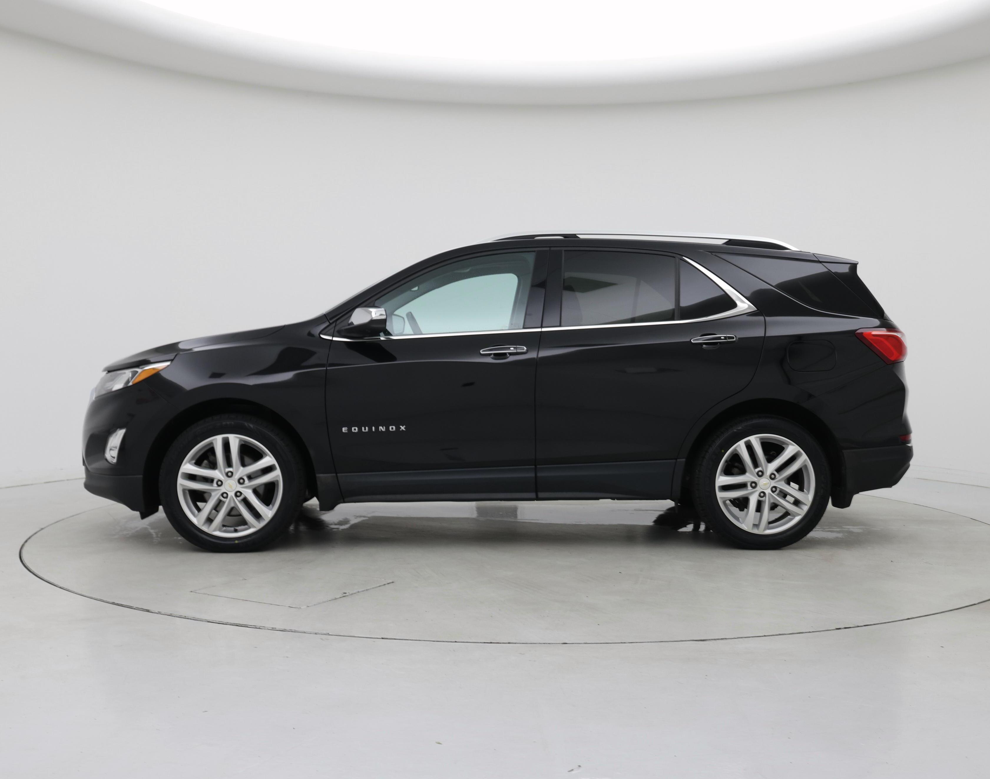 Thumbnail: 2019 Chevrolet Equinox - 3