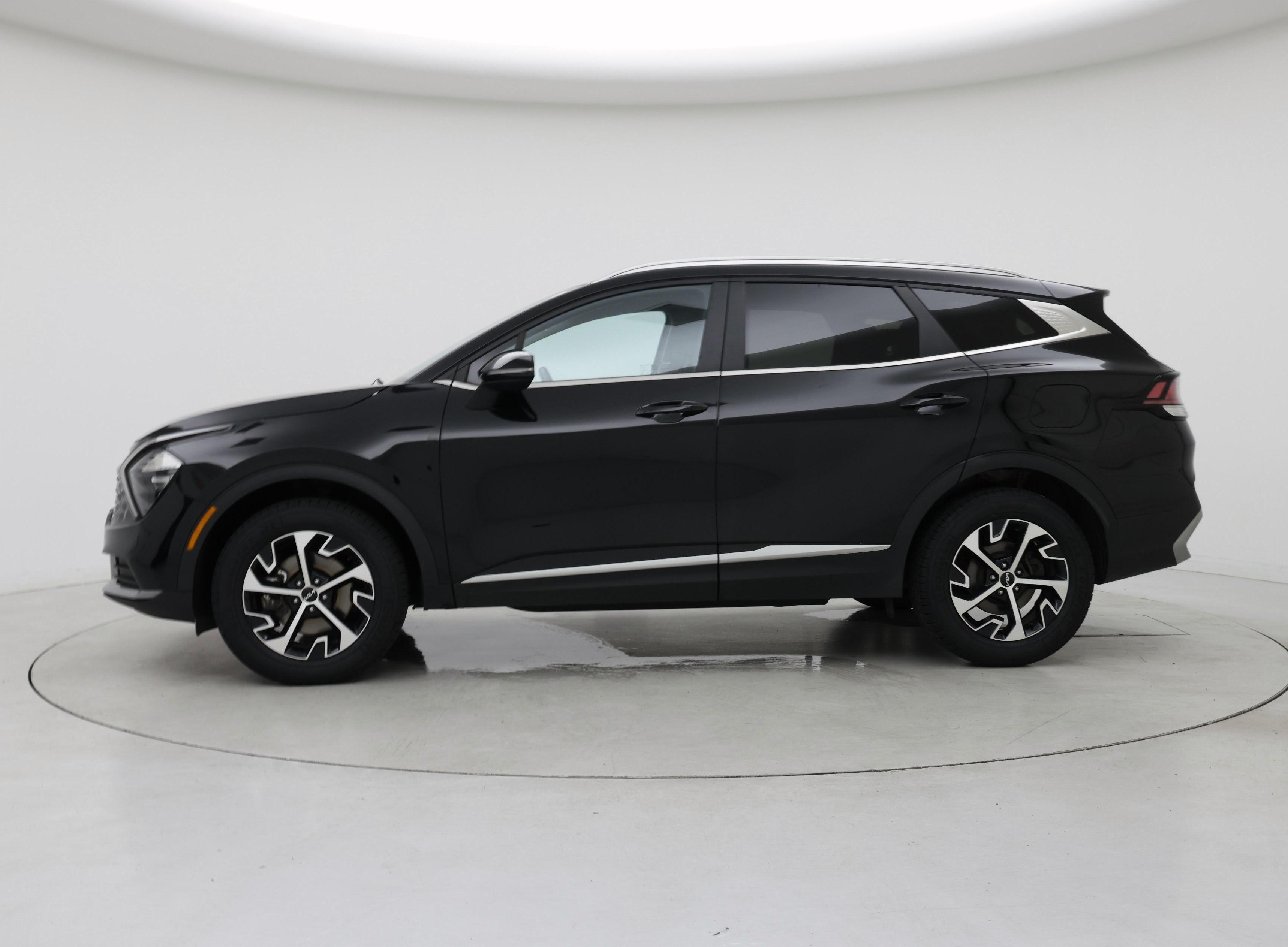 Thumbnail: 2023 Kia Sportage - 3