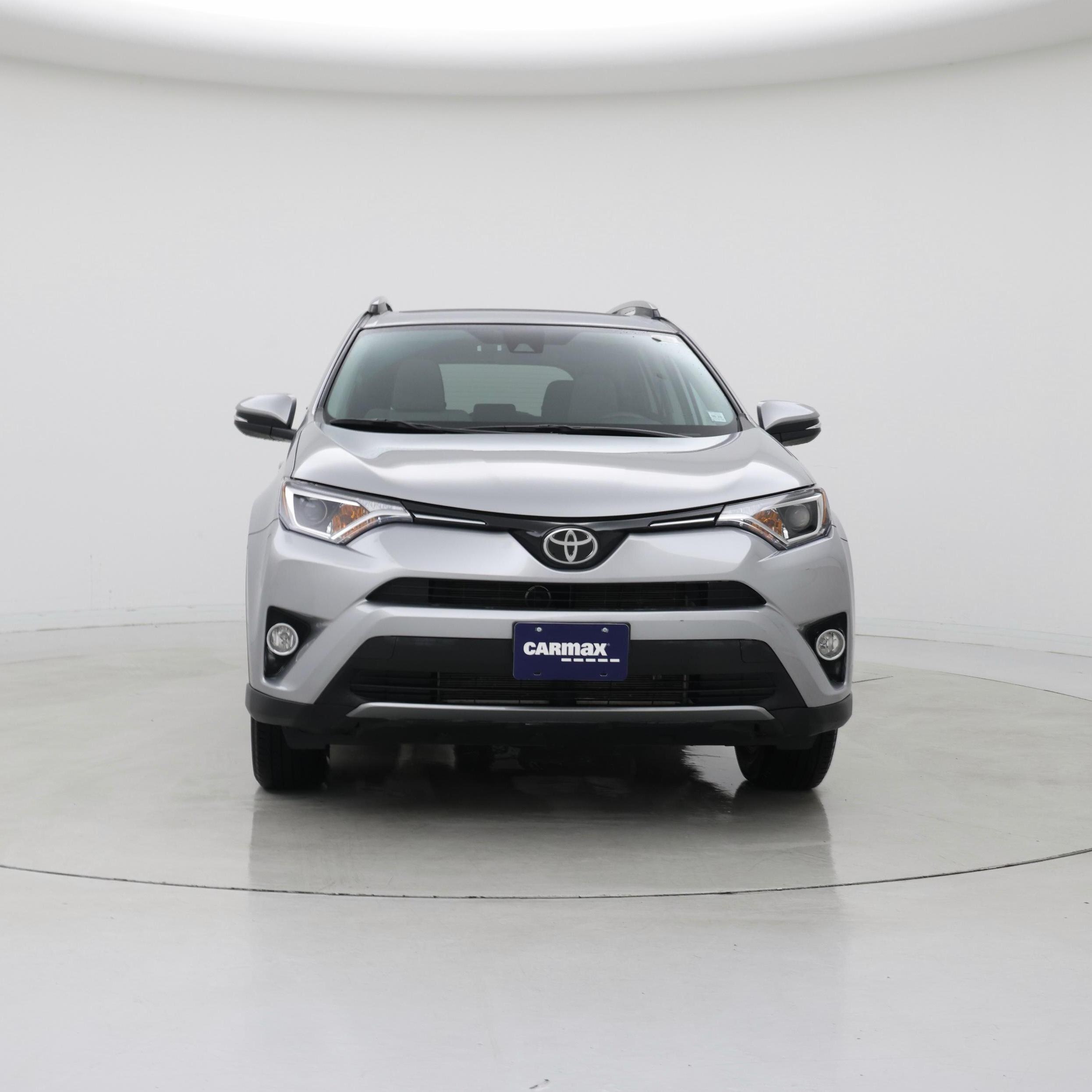 Thumbnail: 2017 Toyota RAV4 - 5