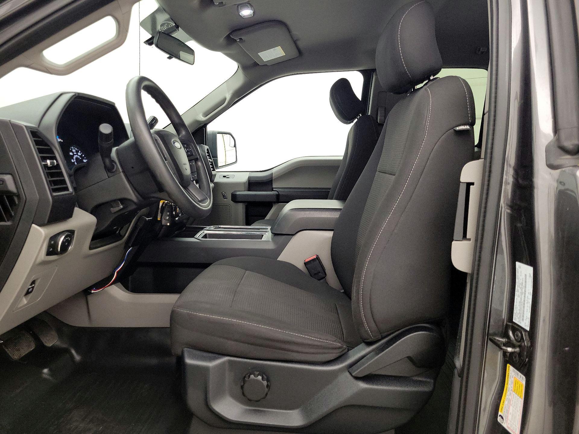 Thumbnail: 2017 Ford F-150 - 11