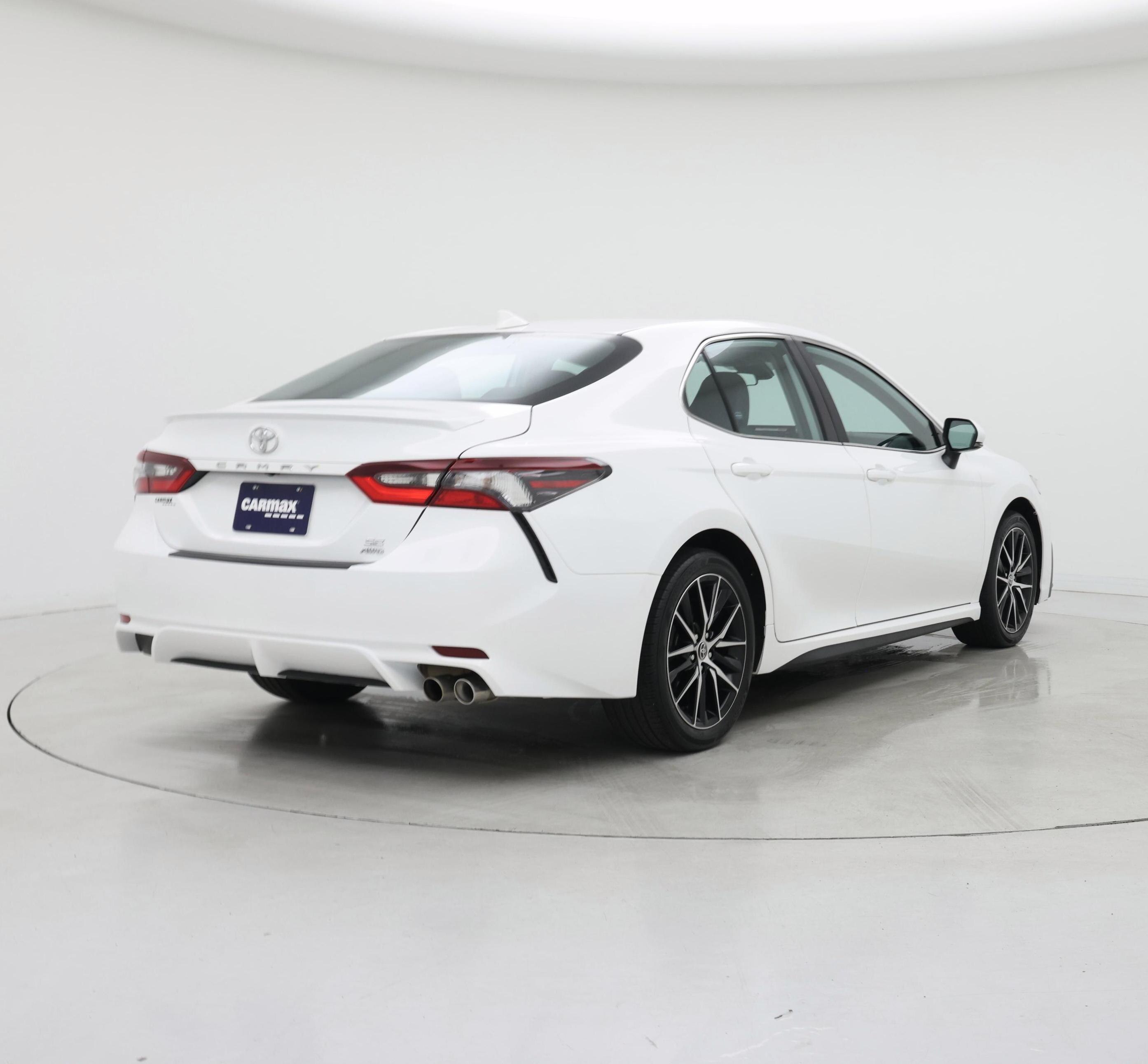 Thumbnail: 2024 Toyota Camry - 8