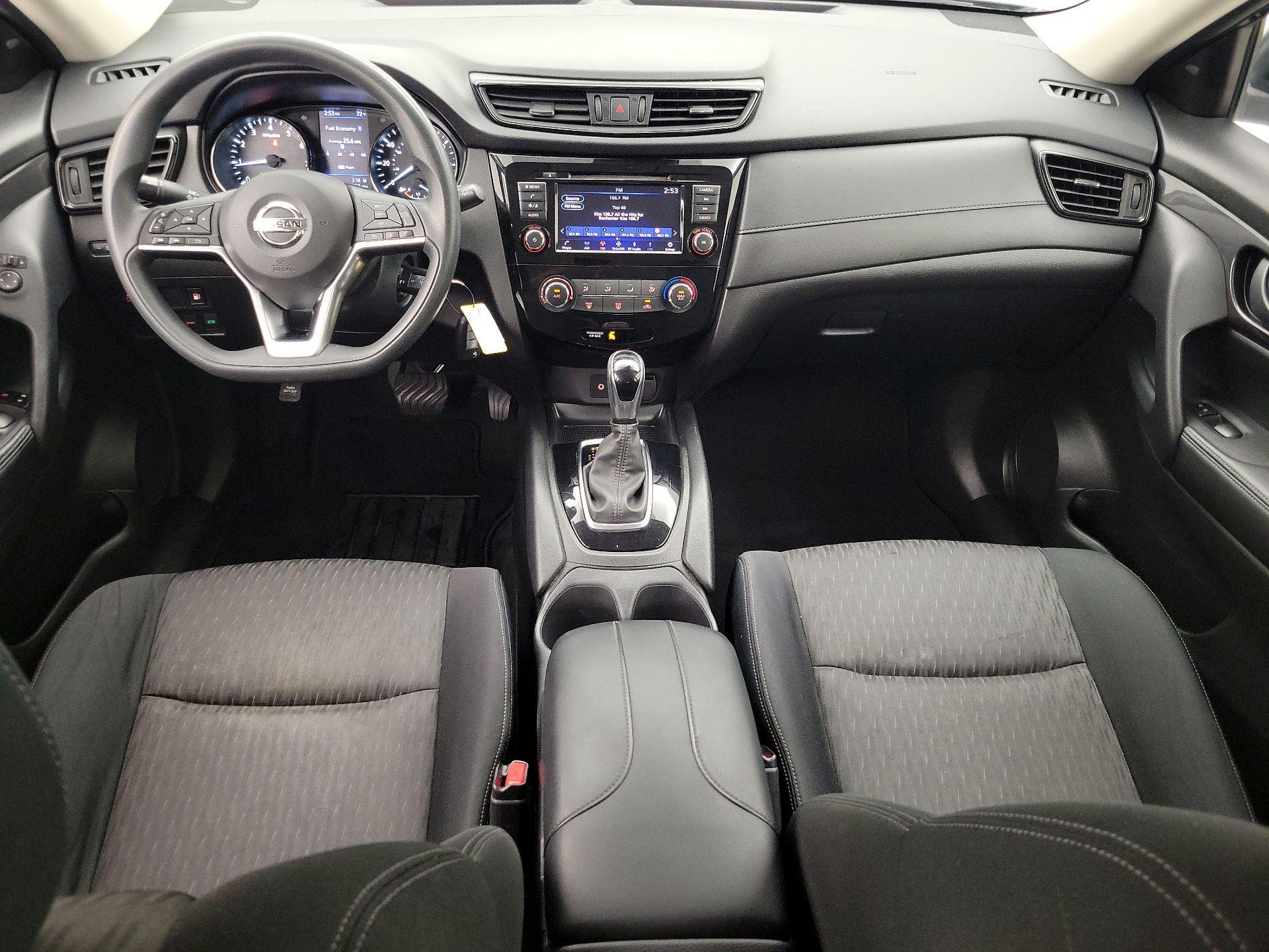 Thumbnail: 2020 Nissan Rogue - 9