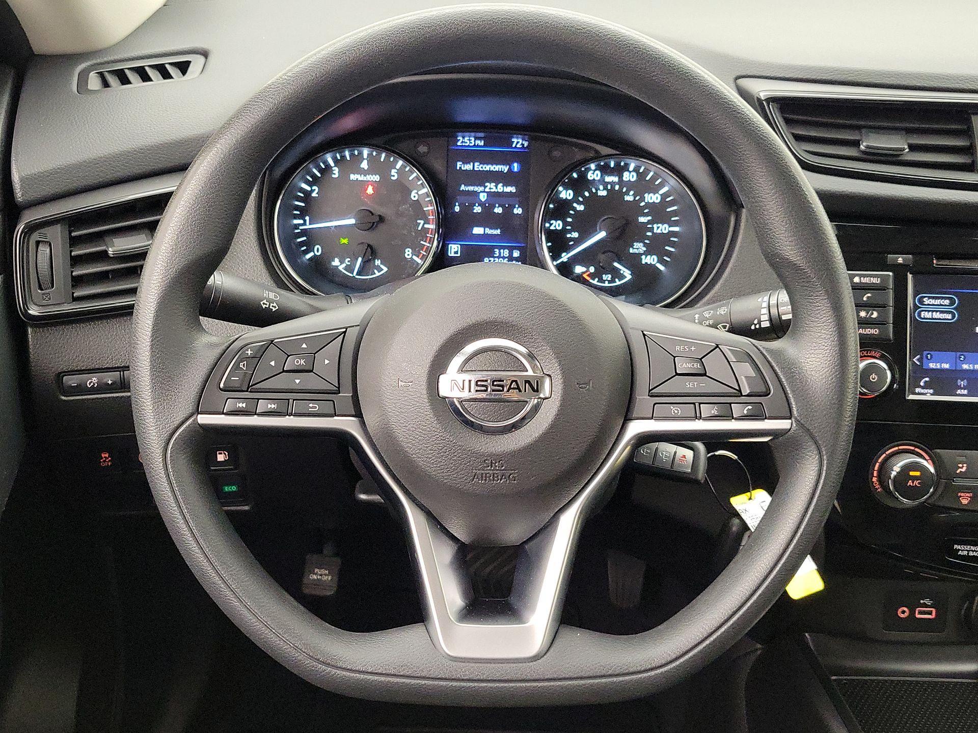 Thumbnail: 2020 Nissan Rogue - 10