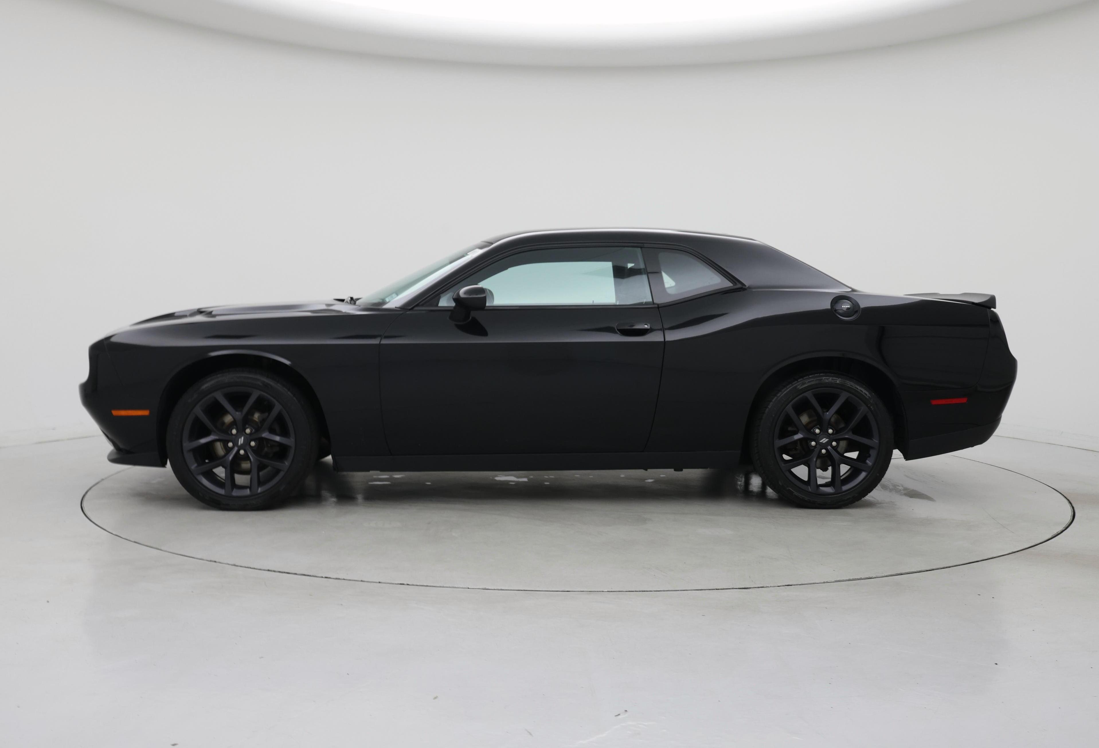Thumbnail: 2020 Dodge Challenger - 3