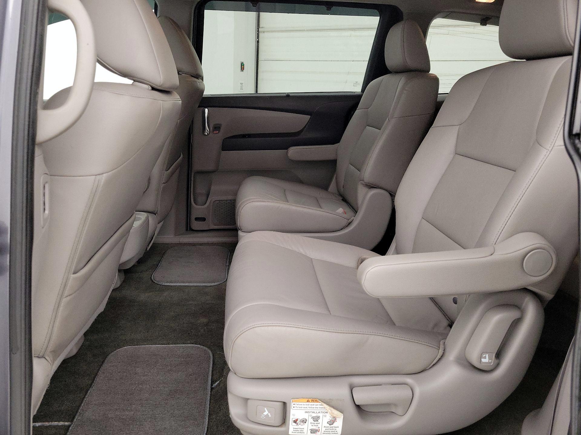 Thumbnail: 2014 Honda Odyssey - 20