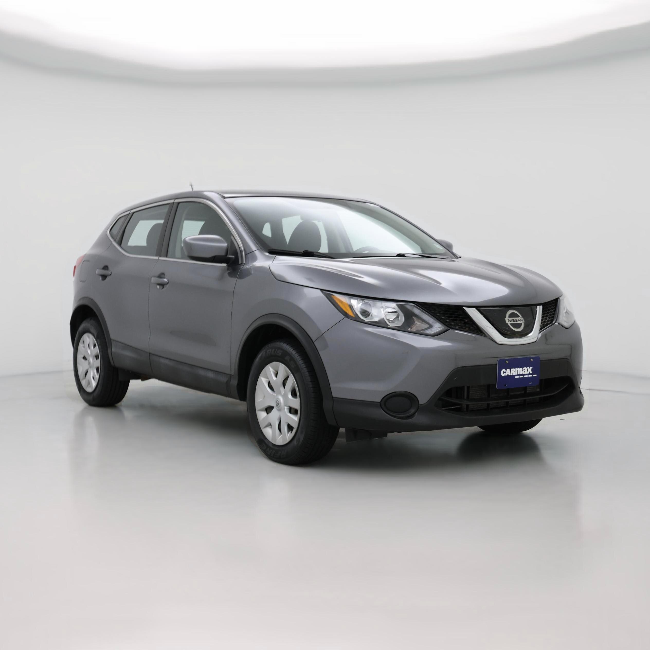 Thumbnail: 2019 Nissan Rogue Sport - 1