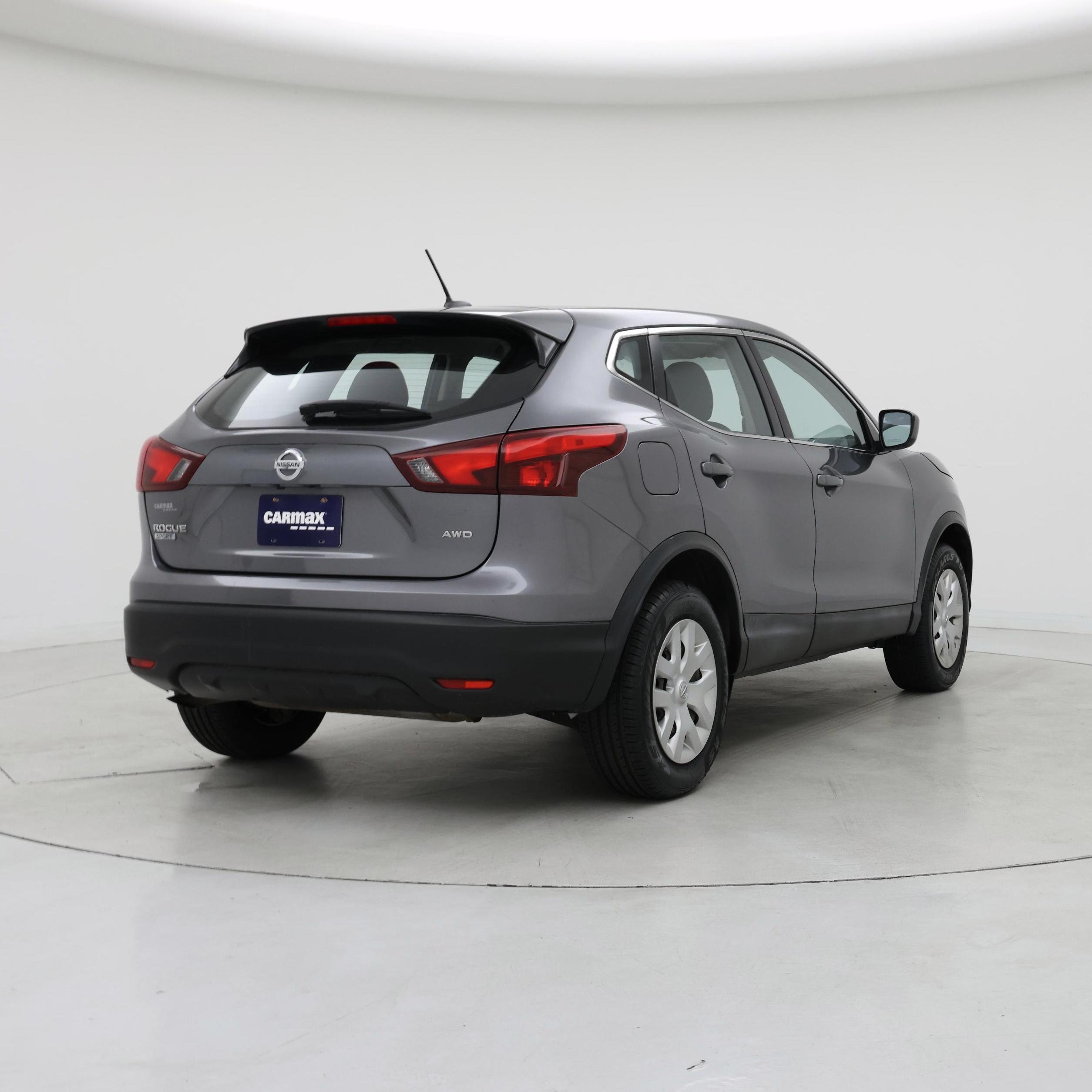 Thumbnail: 2019 Nissan Rogue Sport - 8