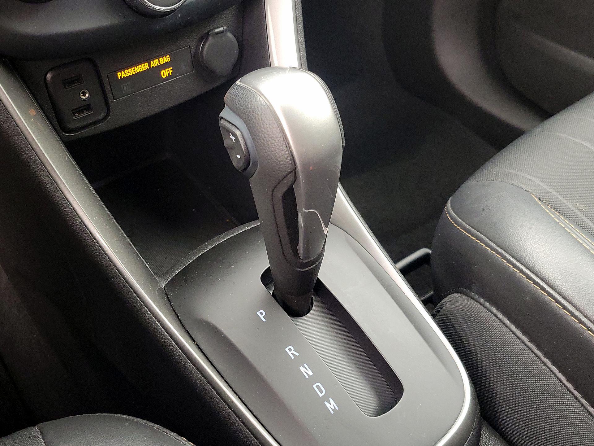 Thumbnail: 2019 Chevrolet Trax - 17