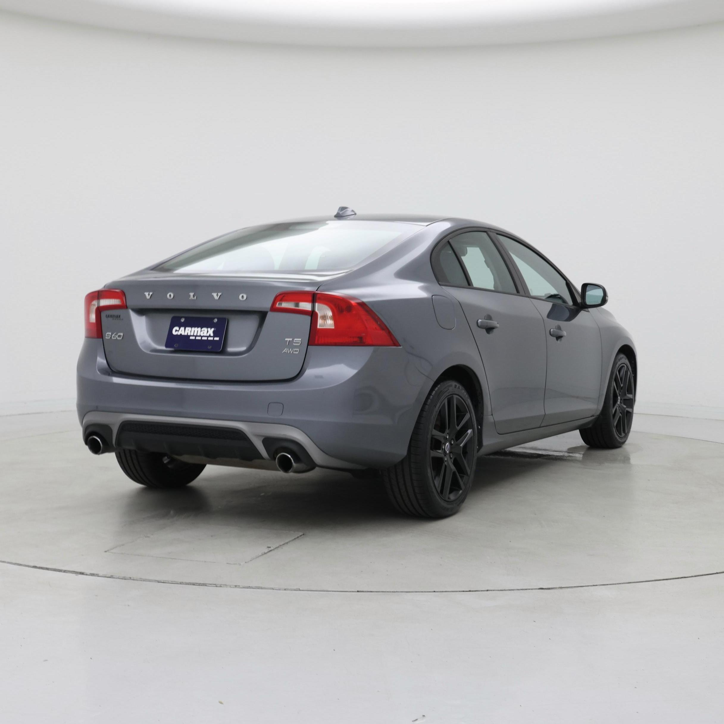 Thumbnail: 2017 Volvo S60 - 8