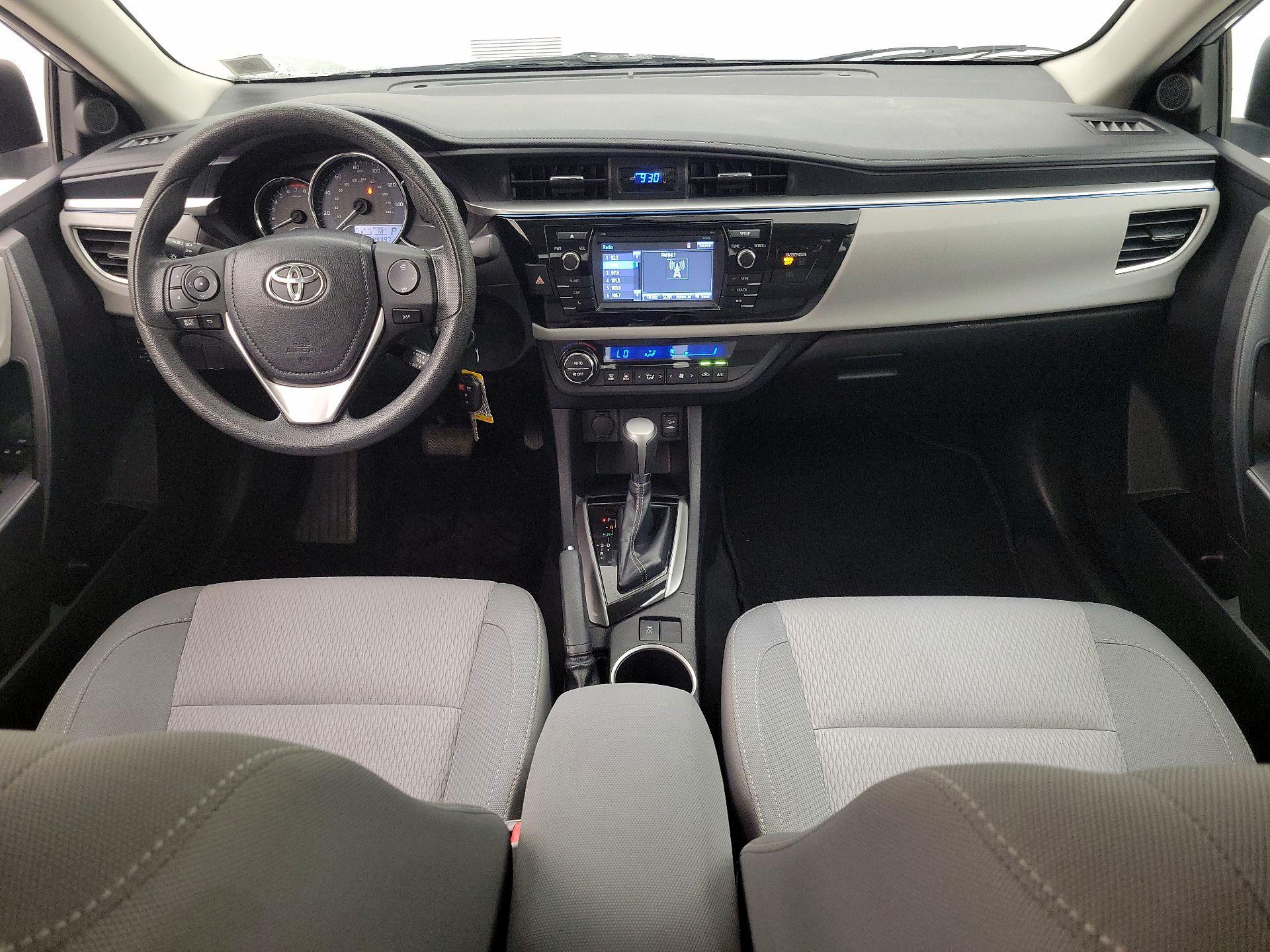 Thumbnail: 2014 Toyota Corolla - 9