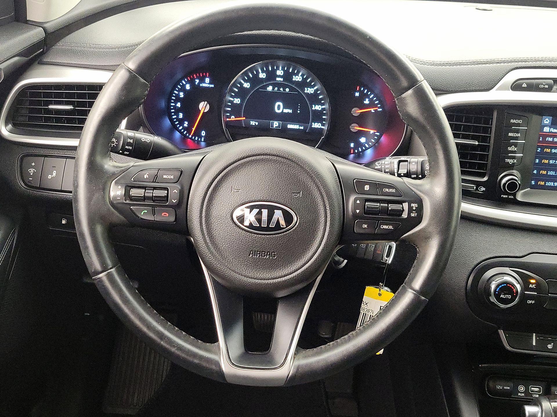 Thumbnail: 2018 Kia Sorento - 10