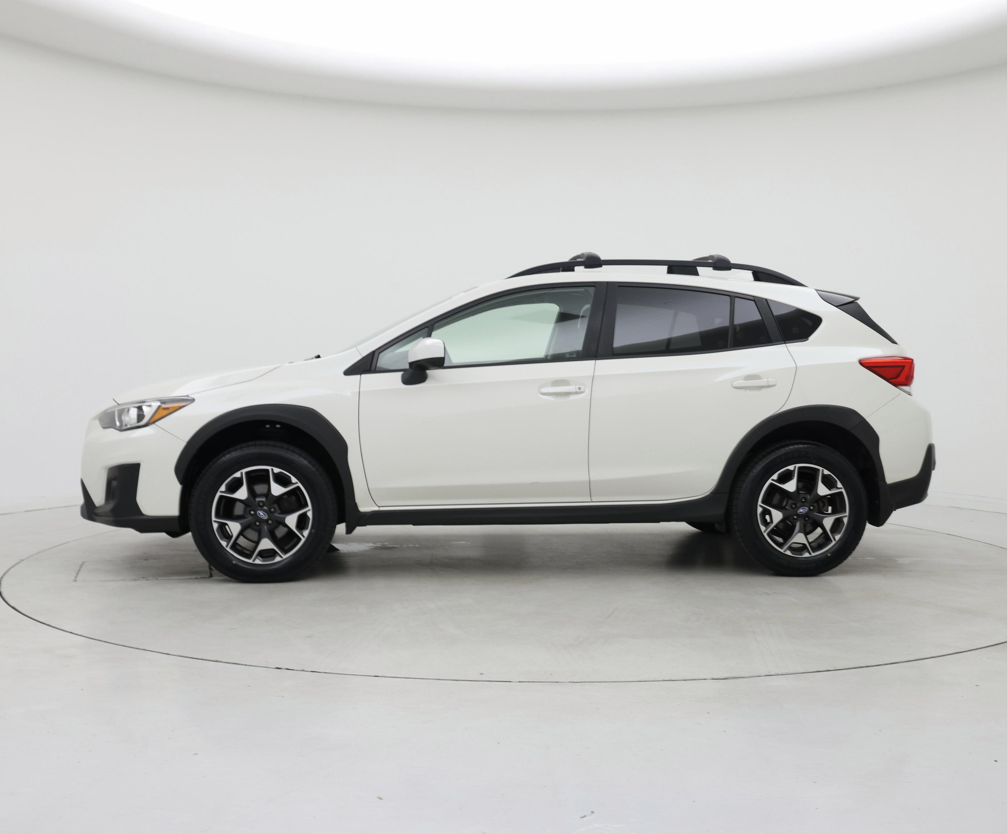 Thumbnail: 2019 Subaru Crosstrek - 3