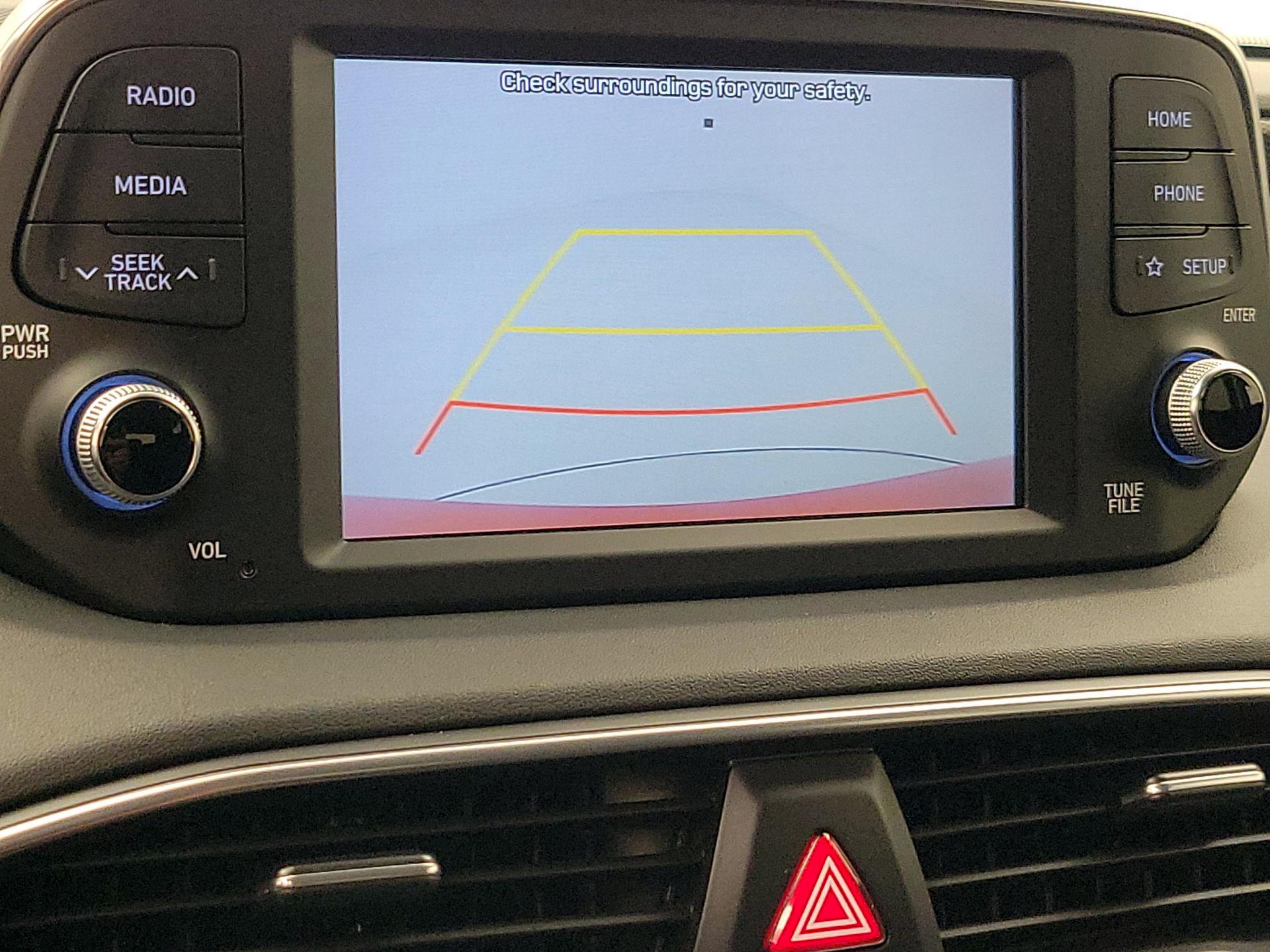 Thumbnail: 2019 Hyundai Santa Fe - 14