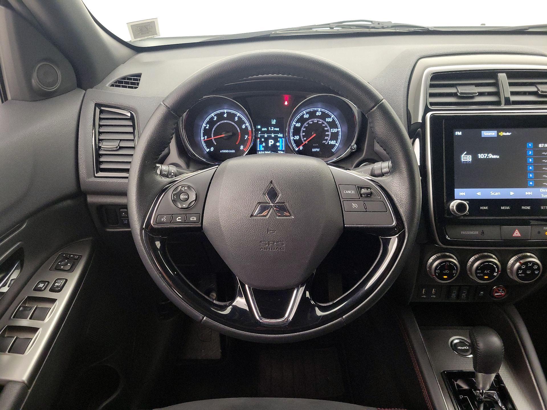Thumbnail: 2021 Mitsubishi Outlander Sport - 10