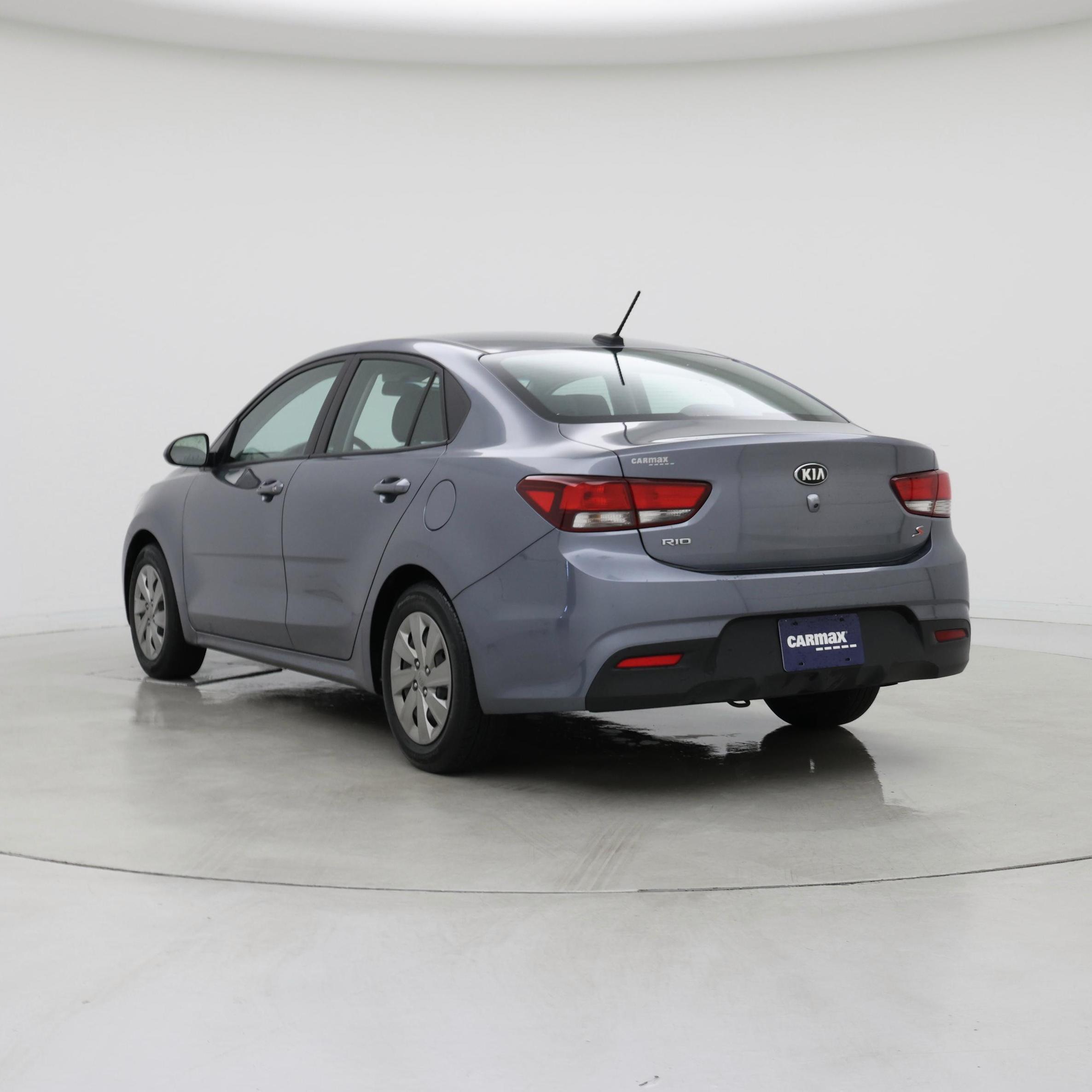 Thumbnail: 2020 Kia Rio - 2