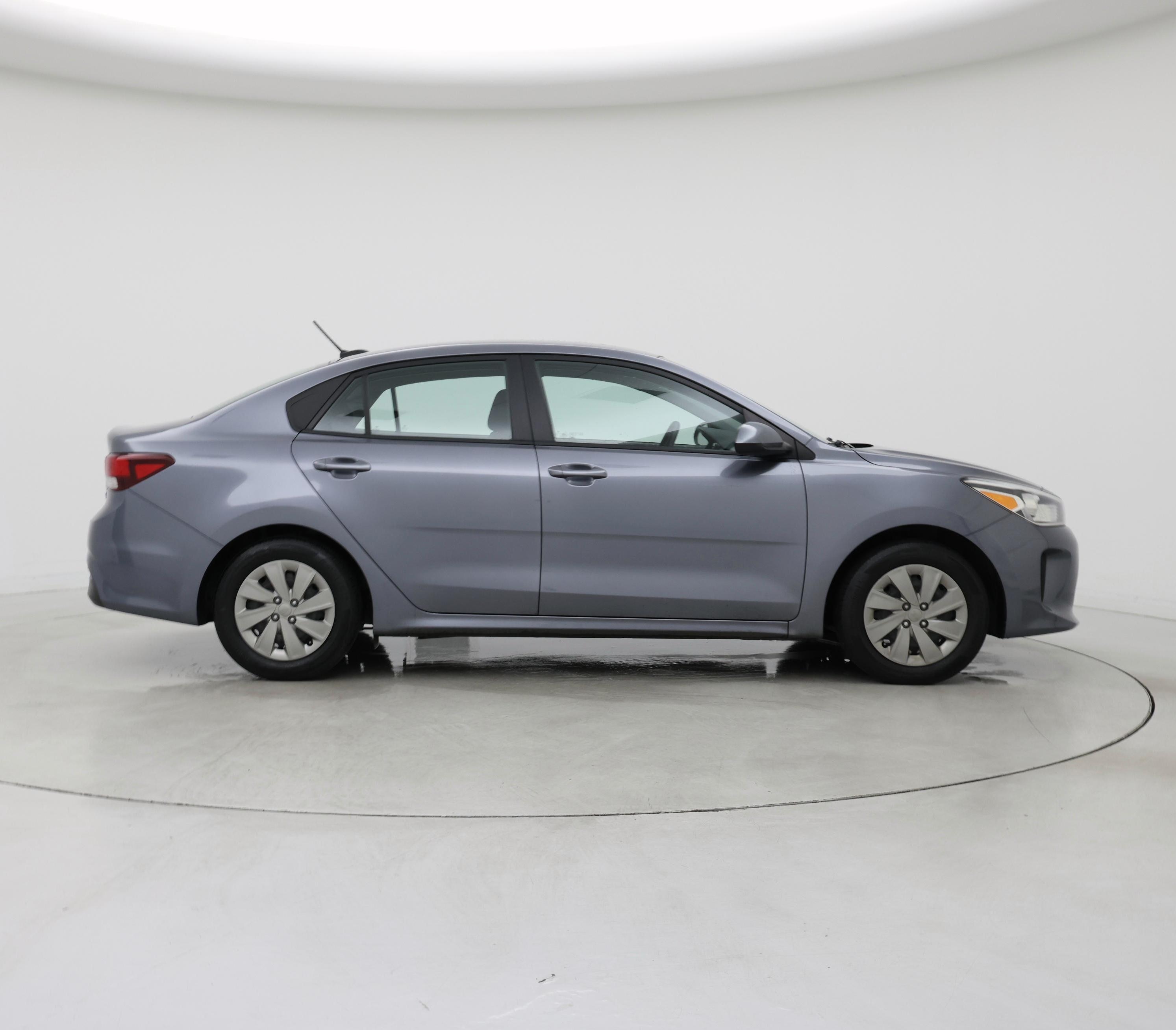 Thumbnail: 2020 Kia Rio - 7