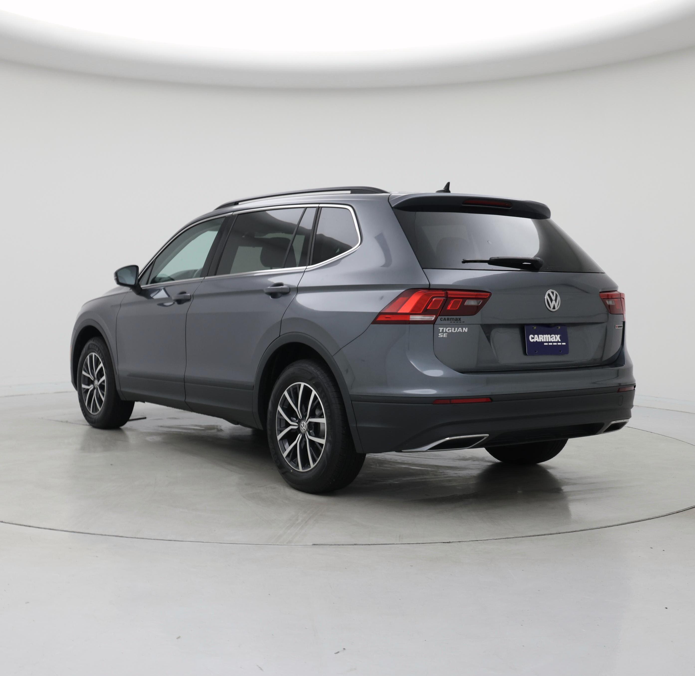 Thumbnail: 2019 Volkswagen Tiguan - 2