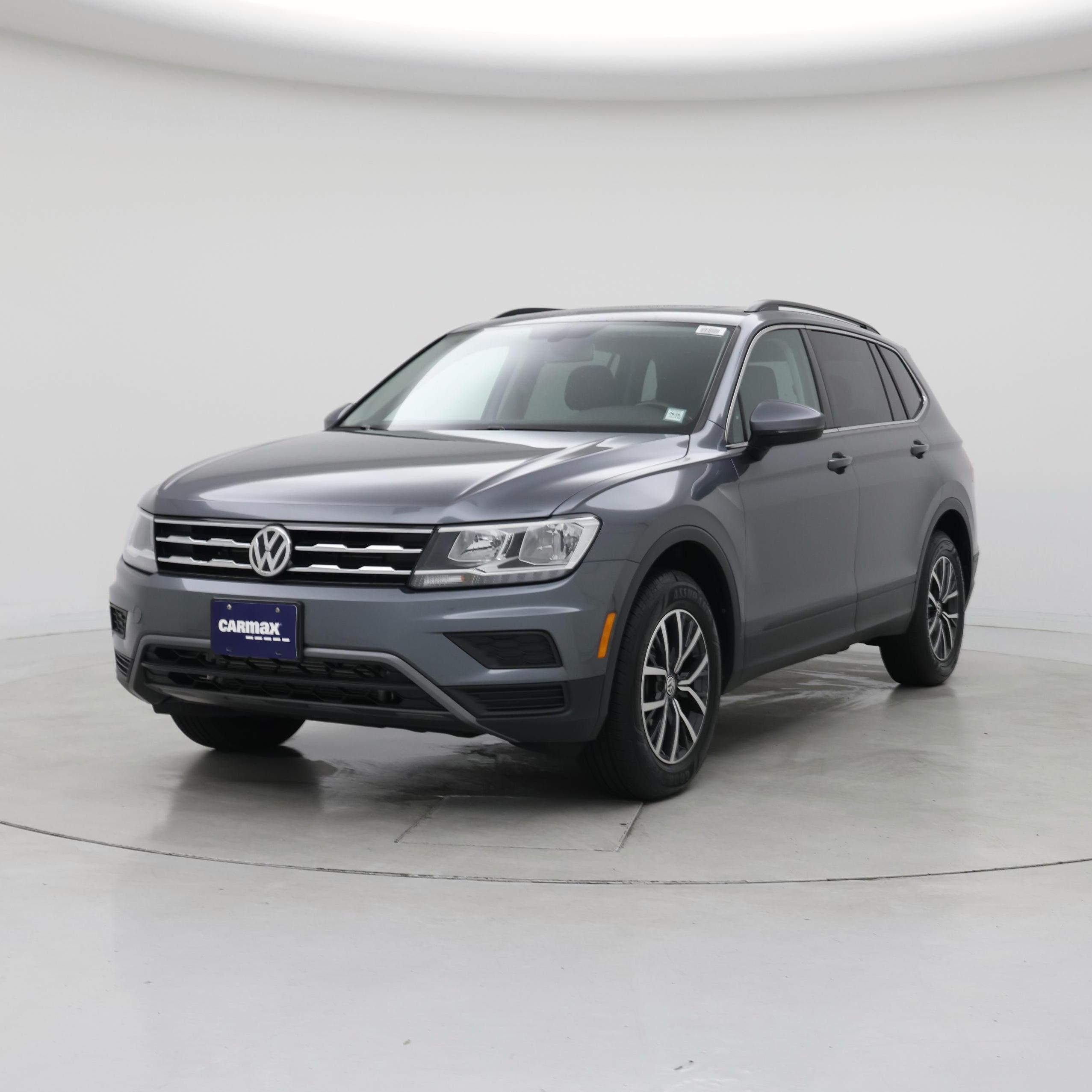 Thumbnail: 2019 Volkswagen Tiguan - 4