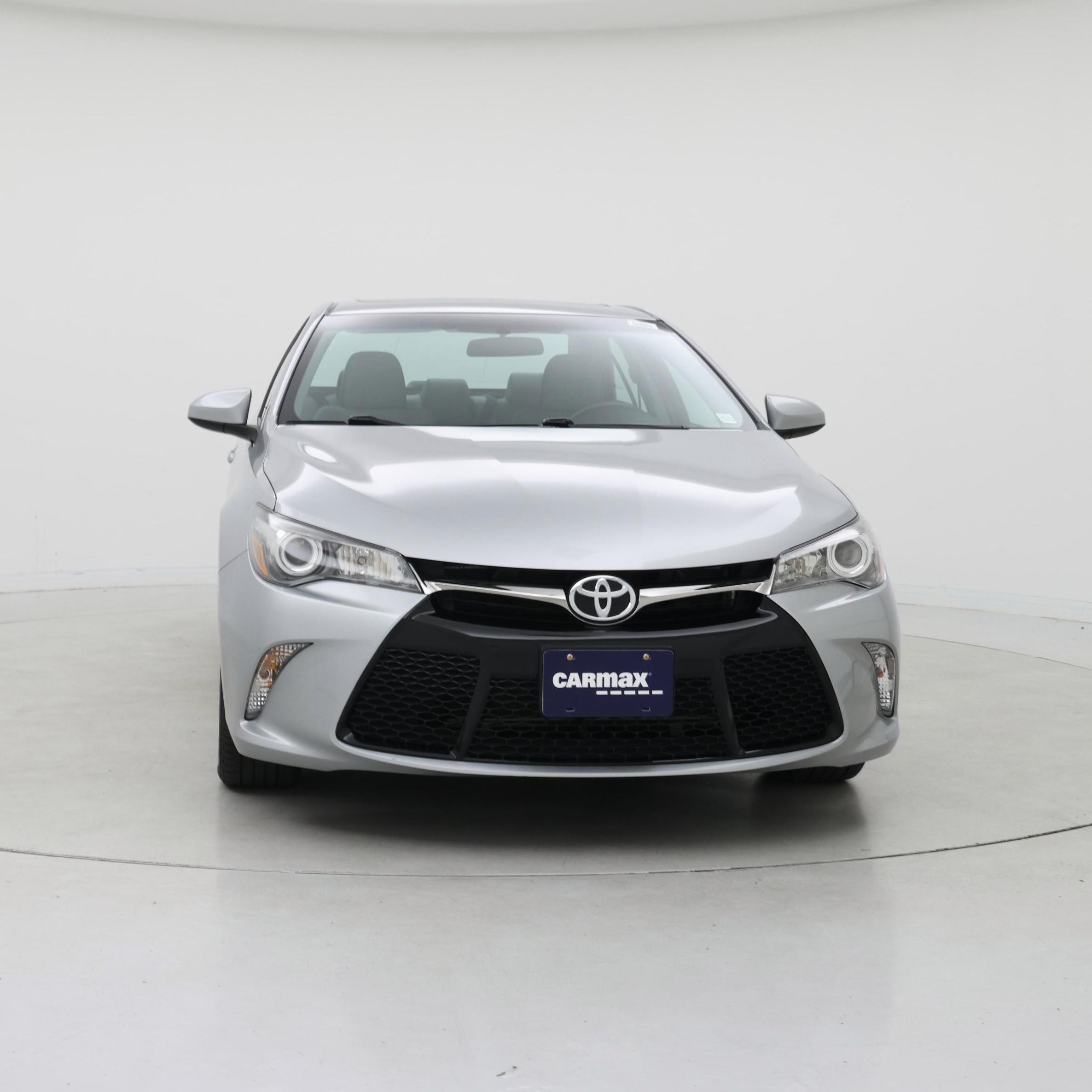 Thumbnail: 2017 Toyota Camry - 5