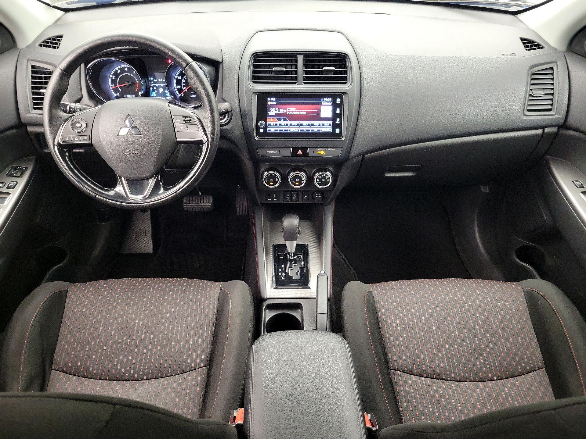 Thumbnail: 2019 Mitsubishi Outlander Sport - 9