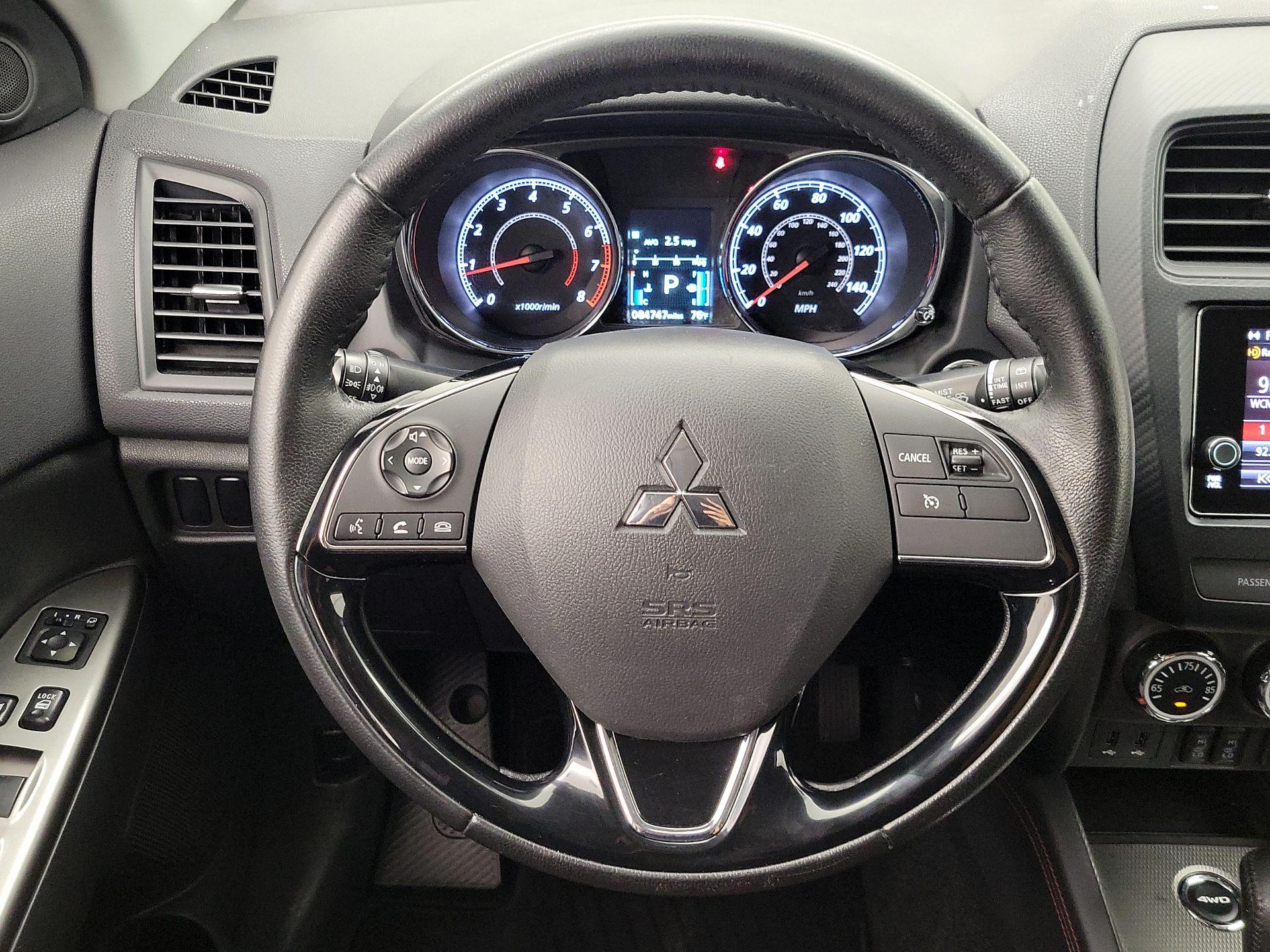 Thumbnail: 2019 Mitsubishi Outlander Sport - 10