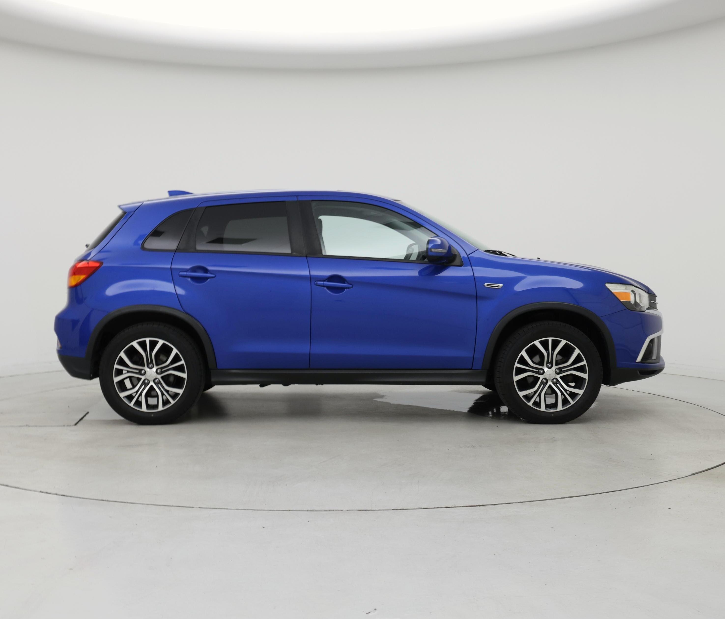 Thumbnail: 2019 Mitsubishi Outlander Sport - 7