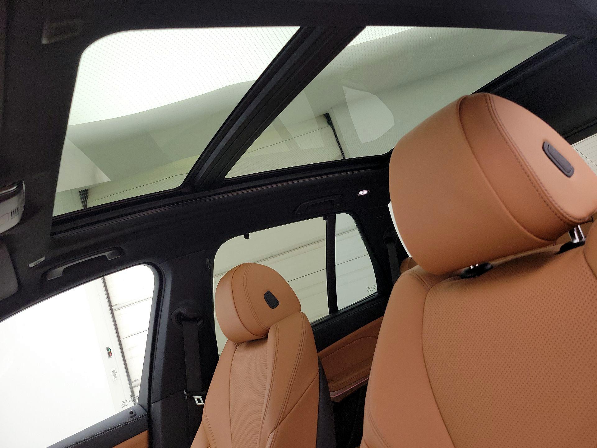 Thumbnail: 2021 BMW X5 - 20