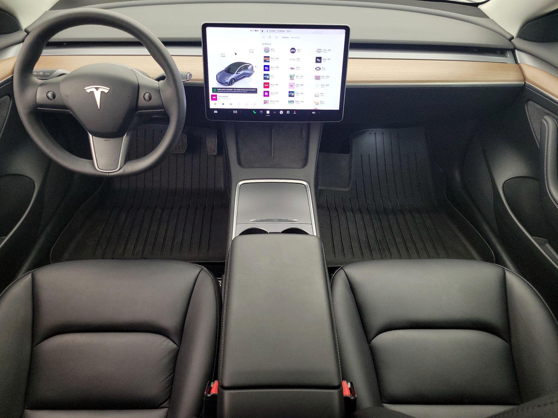 Thumbnail: 2022 Tesla Model 3 - 9