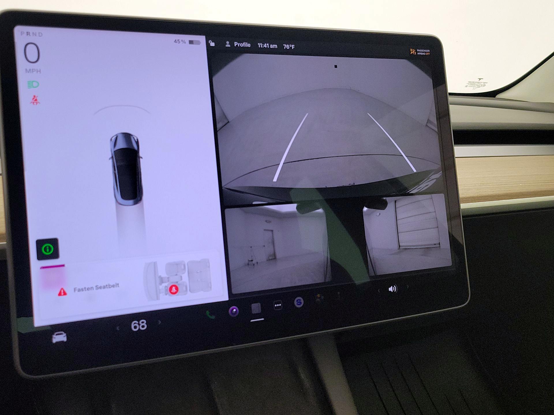 Thumbnail: 2022 Tesla Model 3 - 14