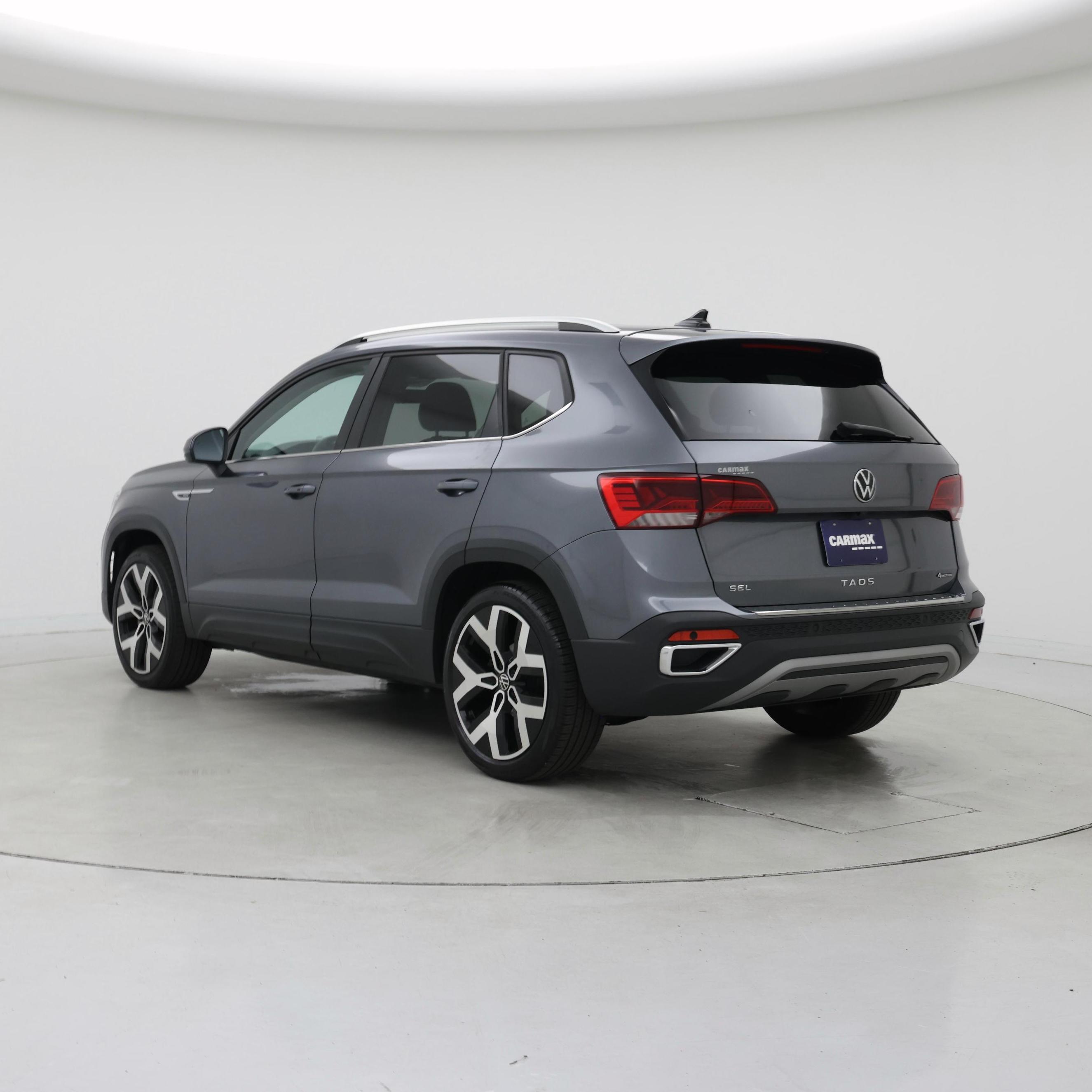 Thumbnail: 2022 Volkswagen Taos - 2