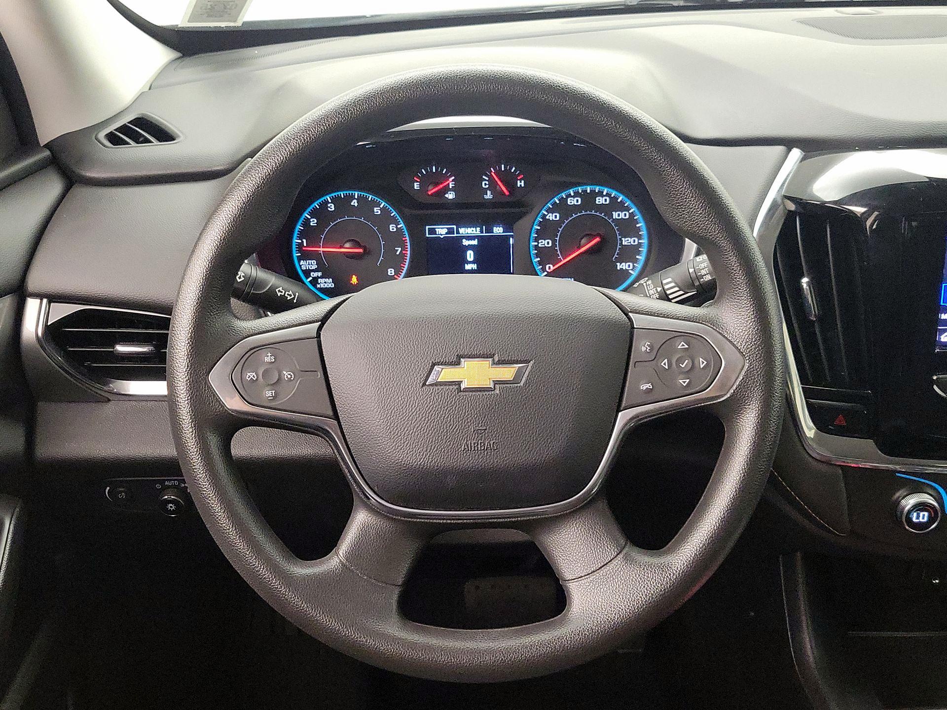 Thumbnail: 2020 Chevrolet Traverse - 10
