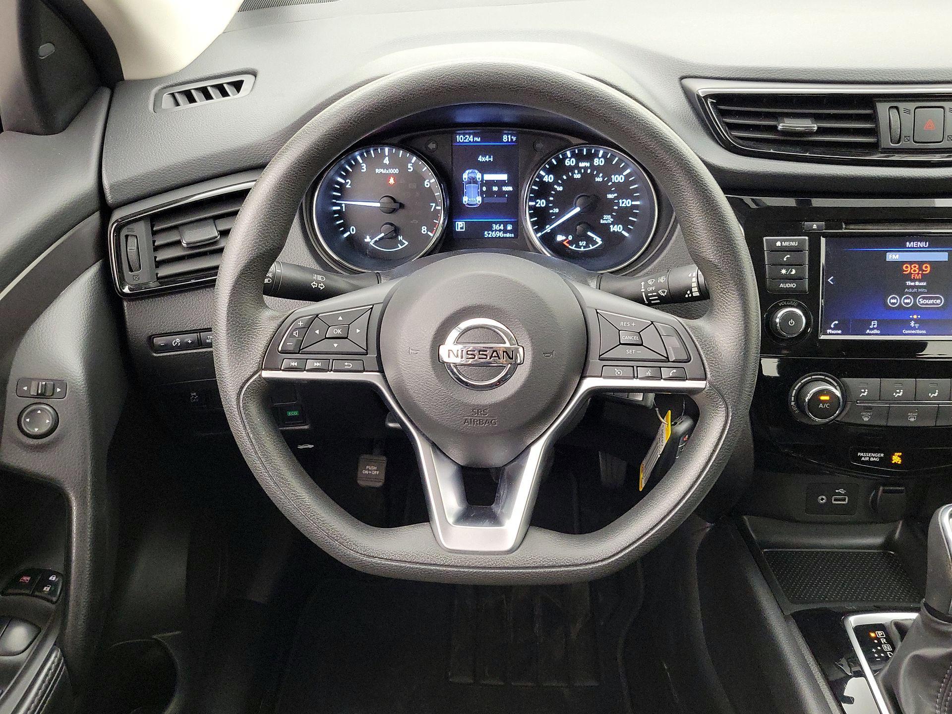 Thumbnail: 2019 Nissan Rogue Sport - 10