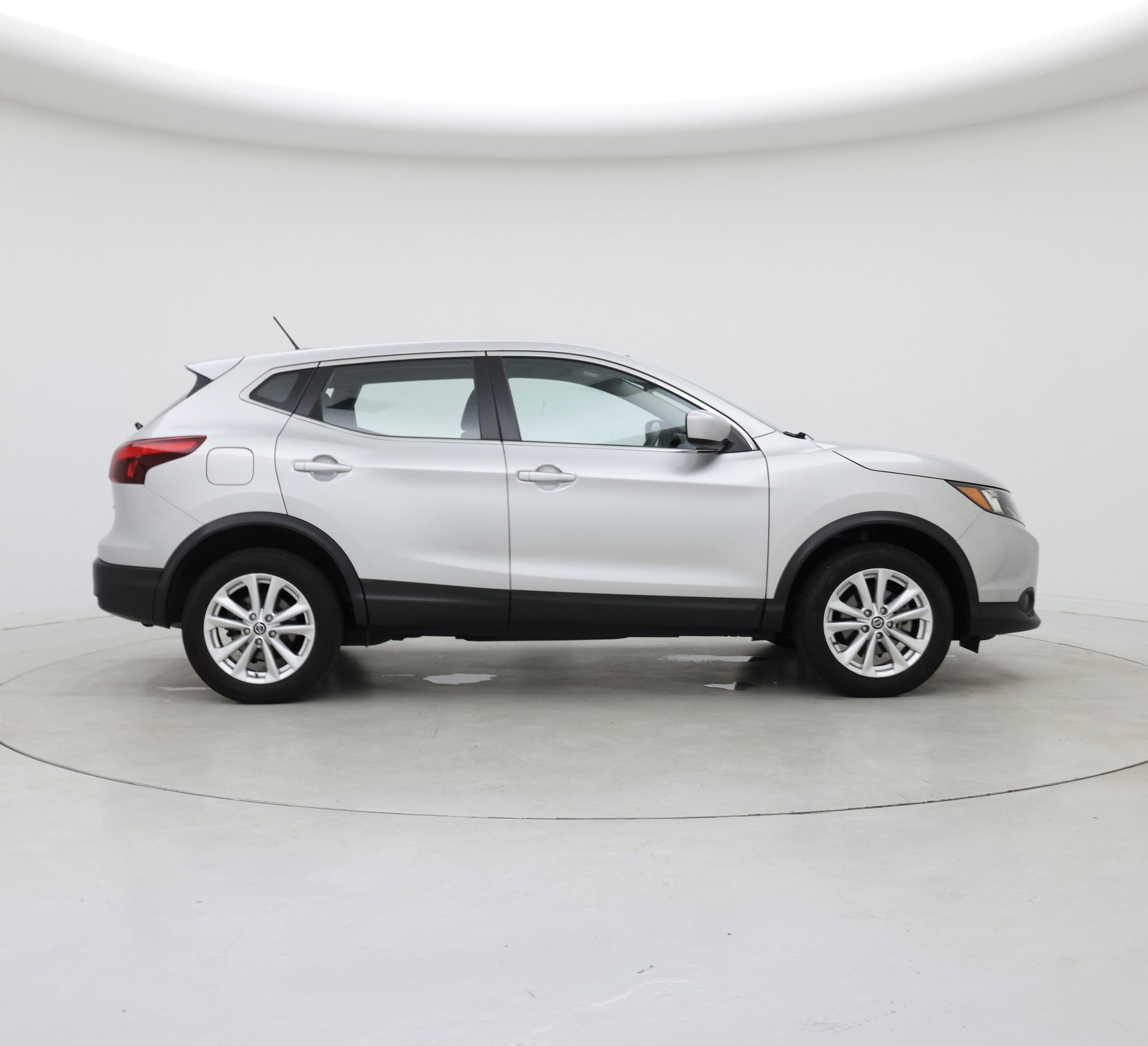 Thumbnail: 2019 Nissan Rogue Sport - 7
