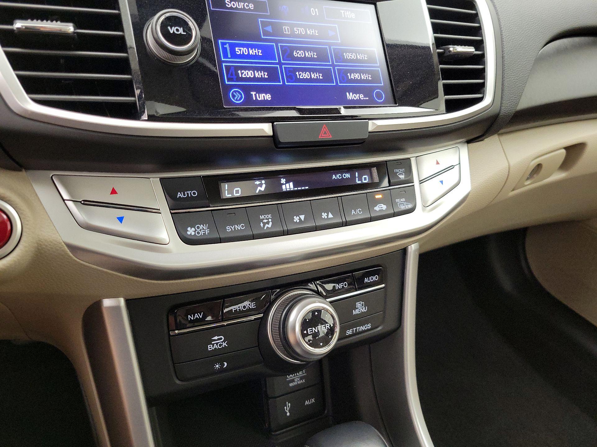 Thumbnail: 2015 Honda Accord - 17