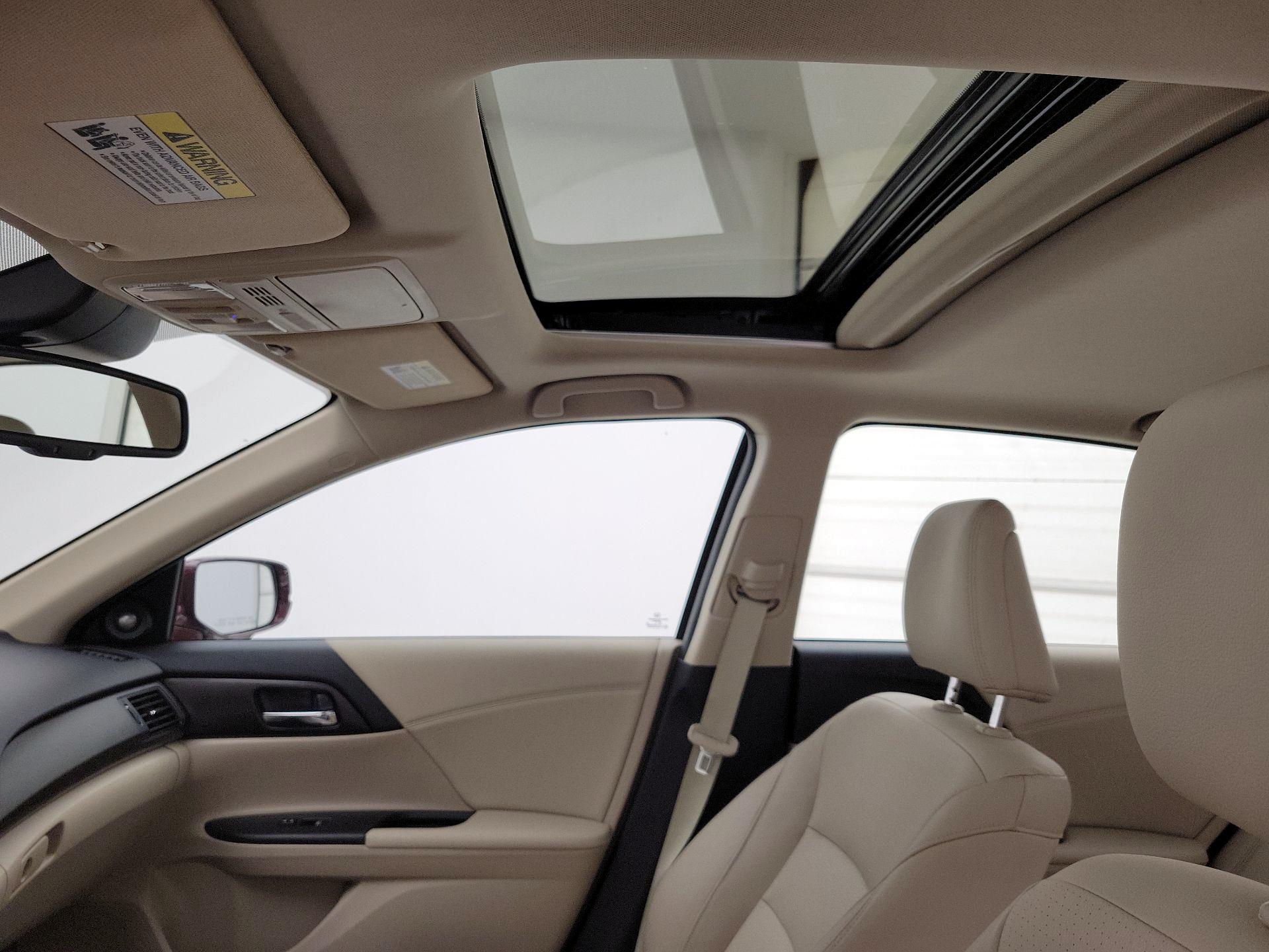Thumbnail: 2015 Honda Accord - 20