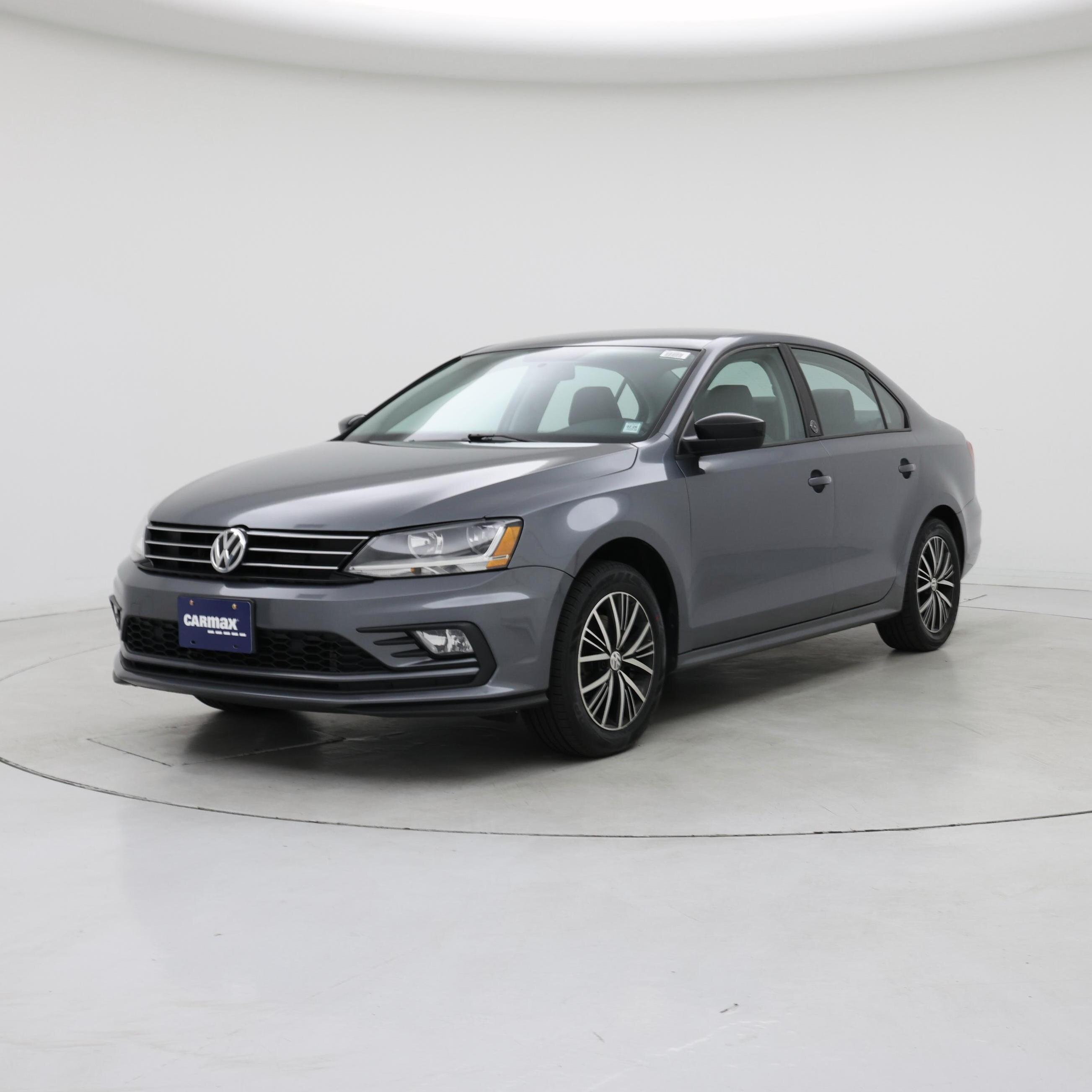 Thumbnail: 2018 Volkswagen Jetta - 4