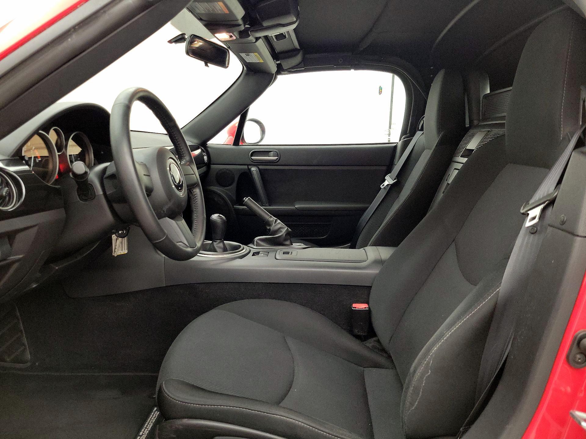 Thumbnail: 2014 Mazda MX-5 Miata - 11