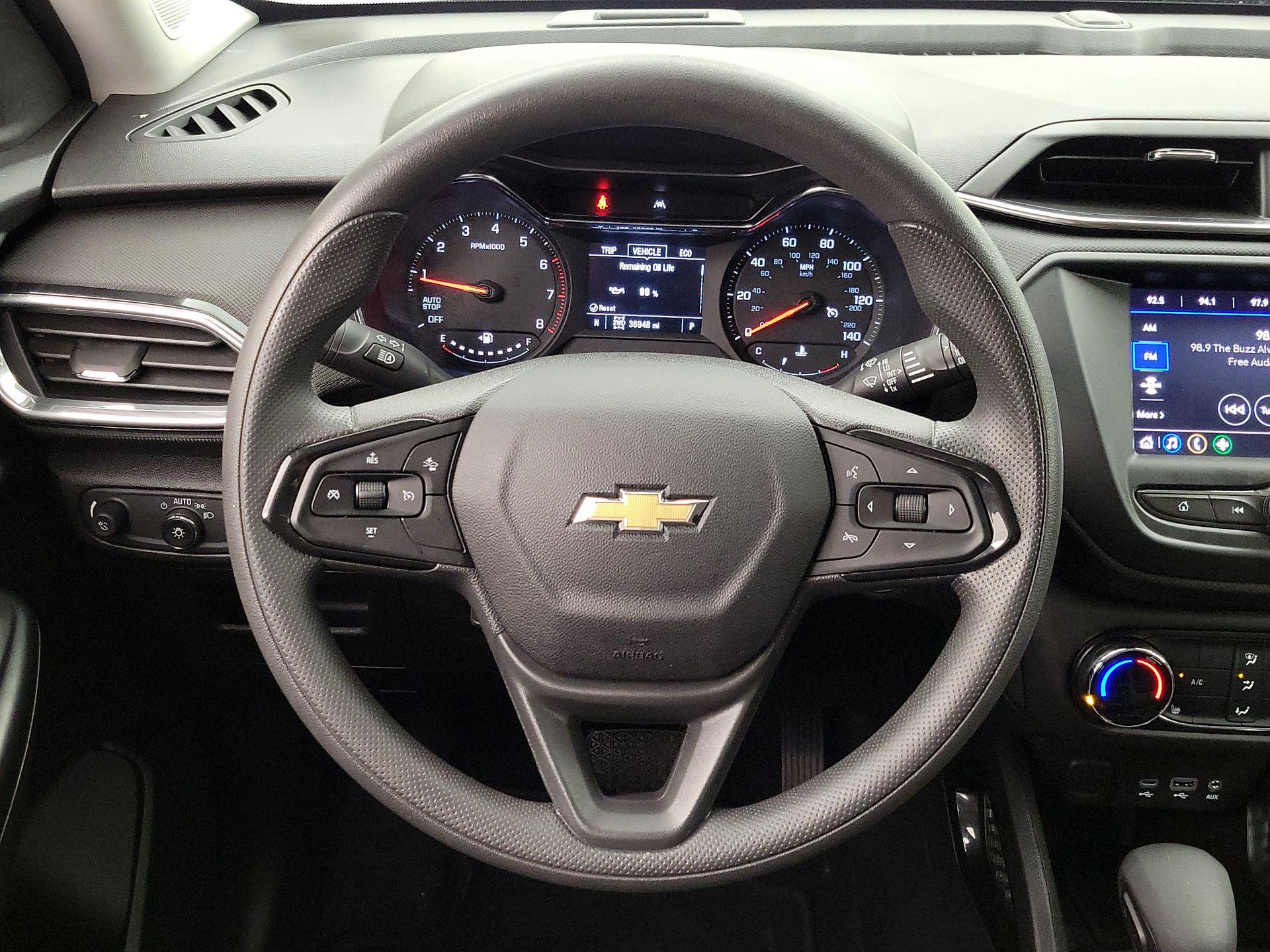 Thumbnail: 2023 Chevrolet TrailBlazer - 10