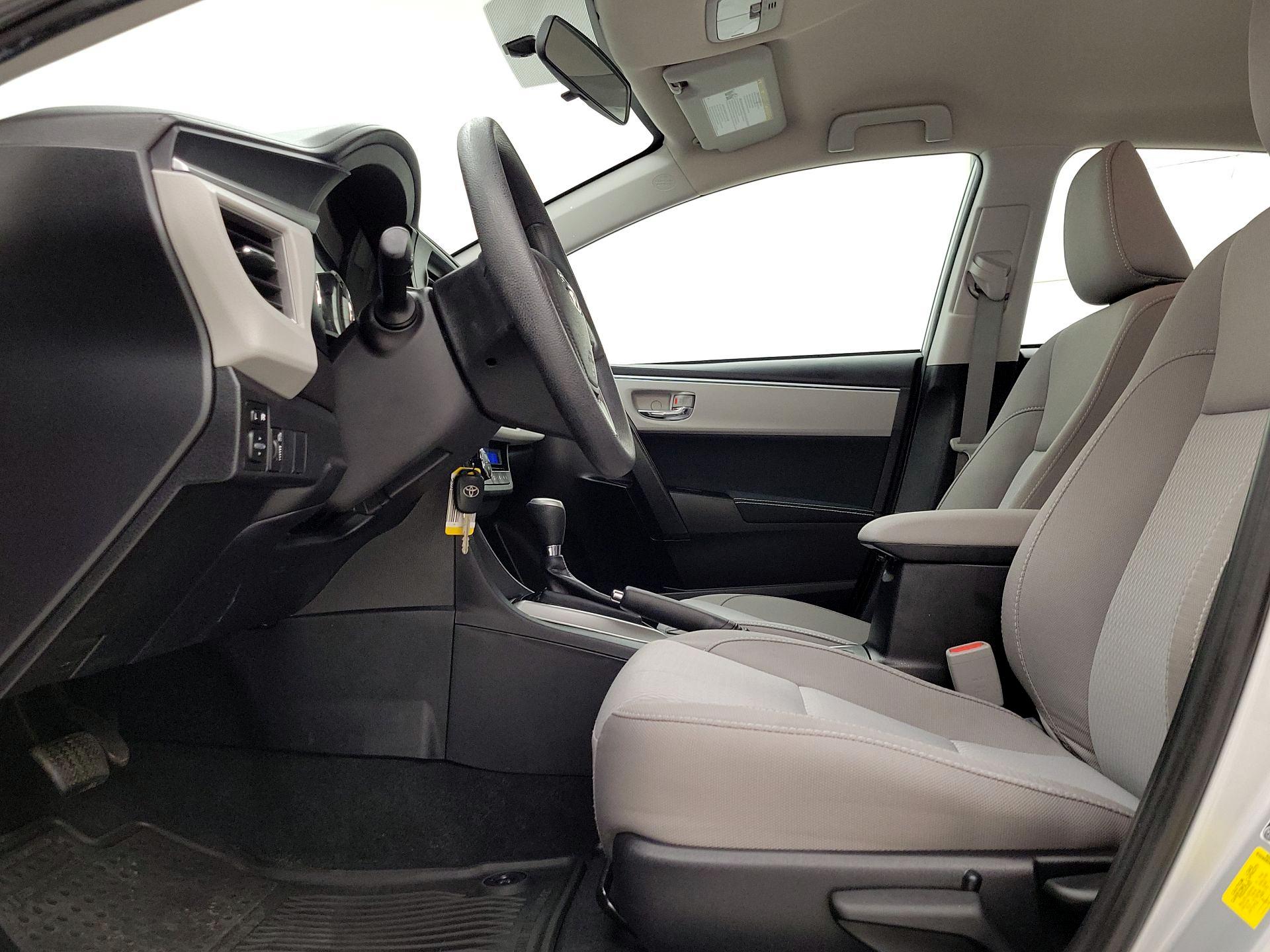 Thumbnail: 2016 Toyota Corolla - 11