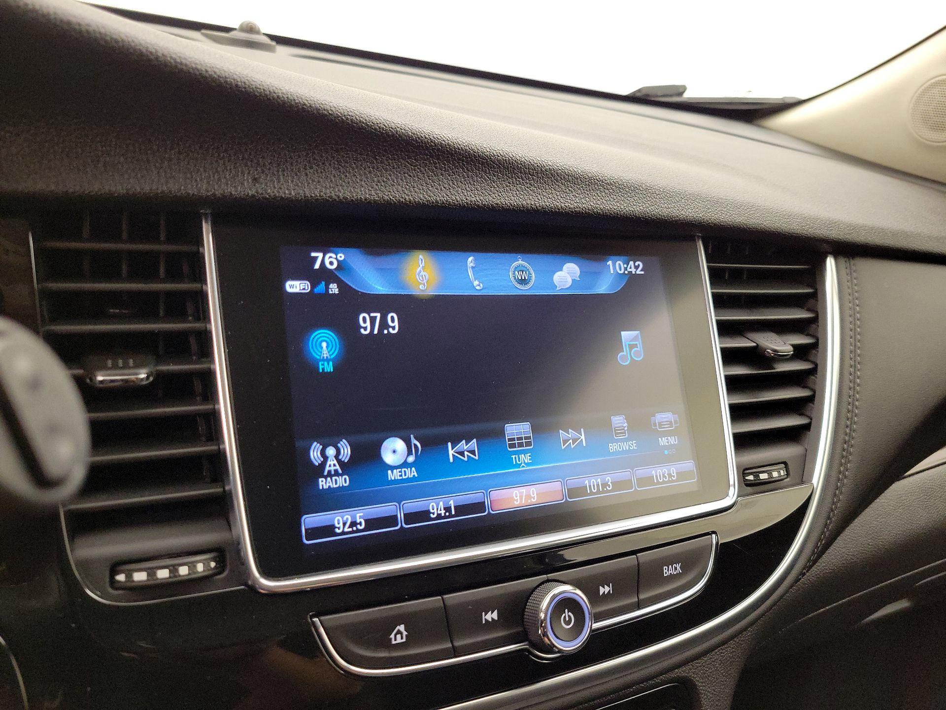 Thumbnail: 2020 Buick Encore - 15
