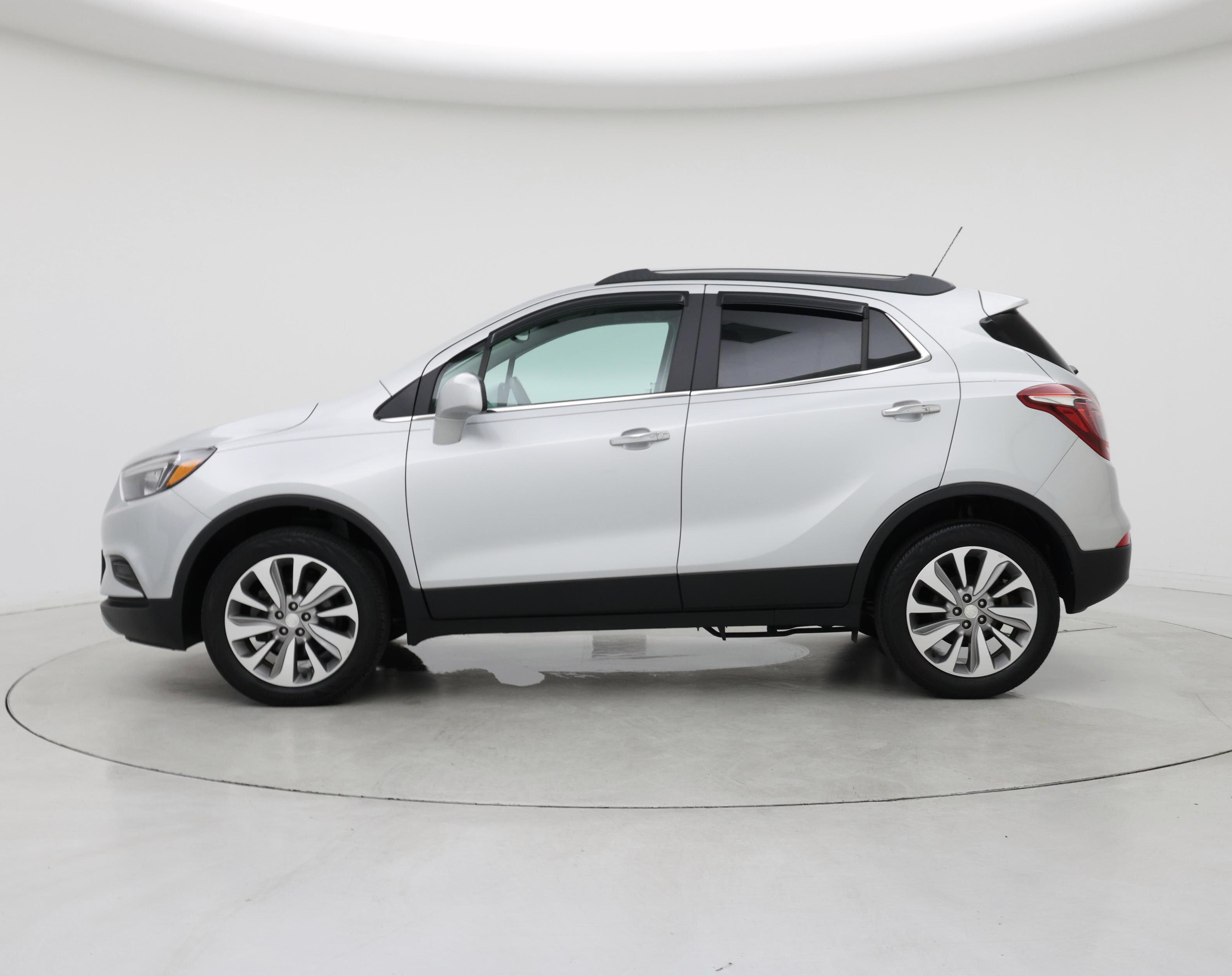 Thumbnail: 2020 Buick Encore - 3