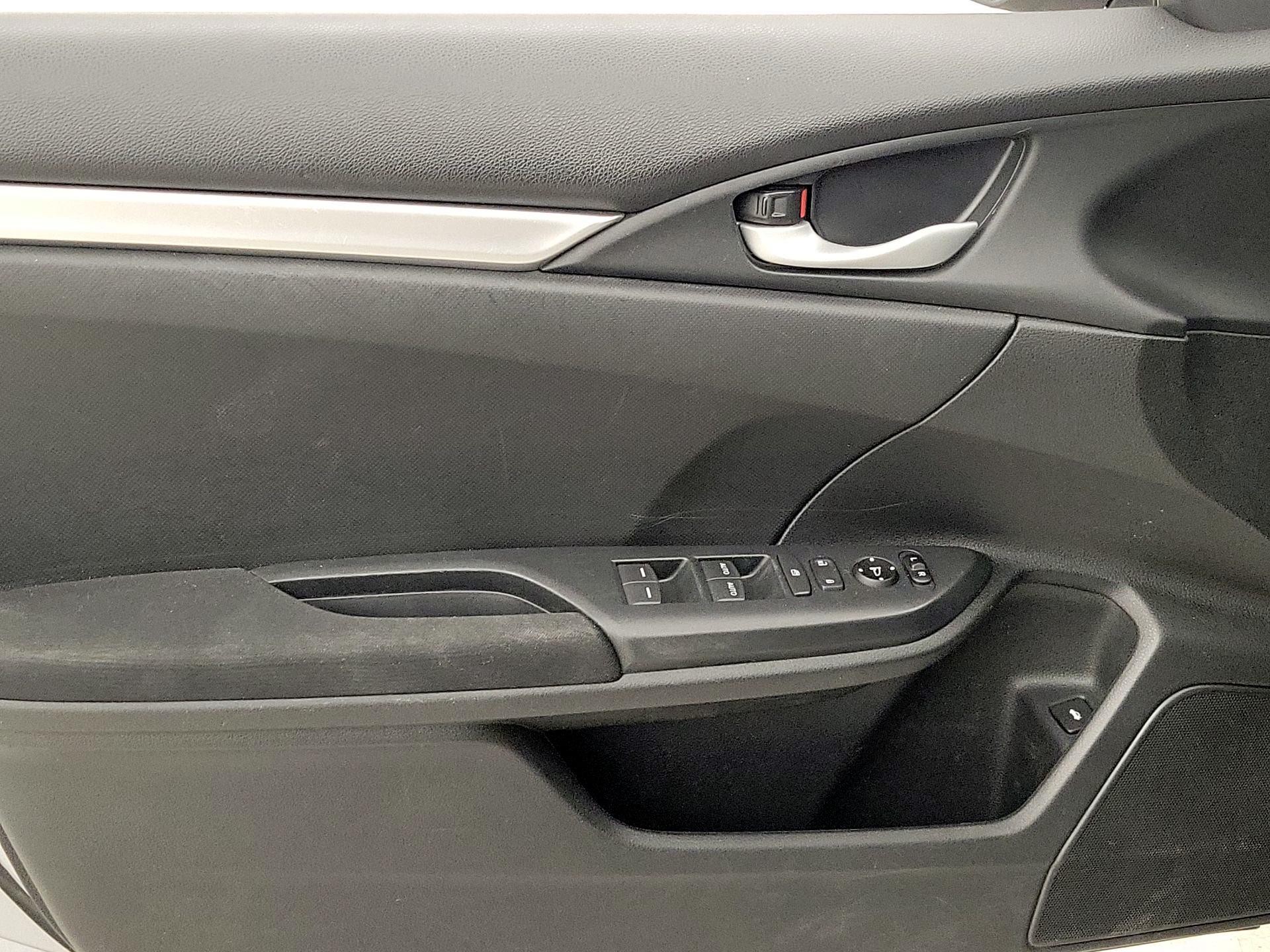Thumbnail: 2019 Honda Civic - 12