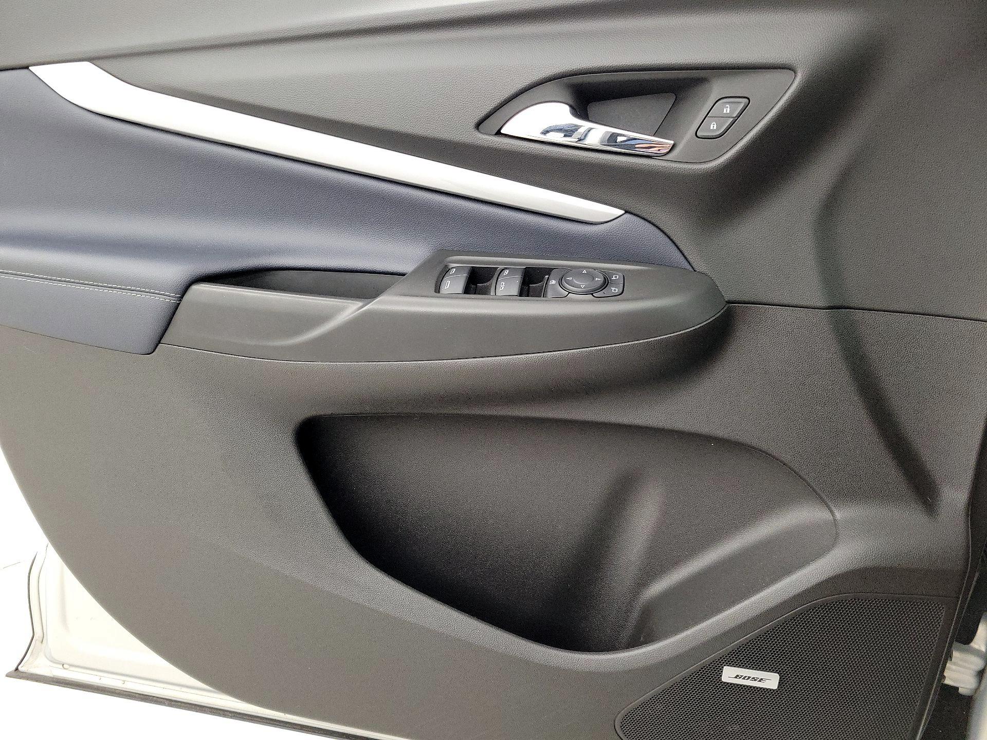 Thumbnail: 2022 Chevrolet Bolt EUV - 12