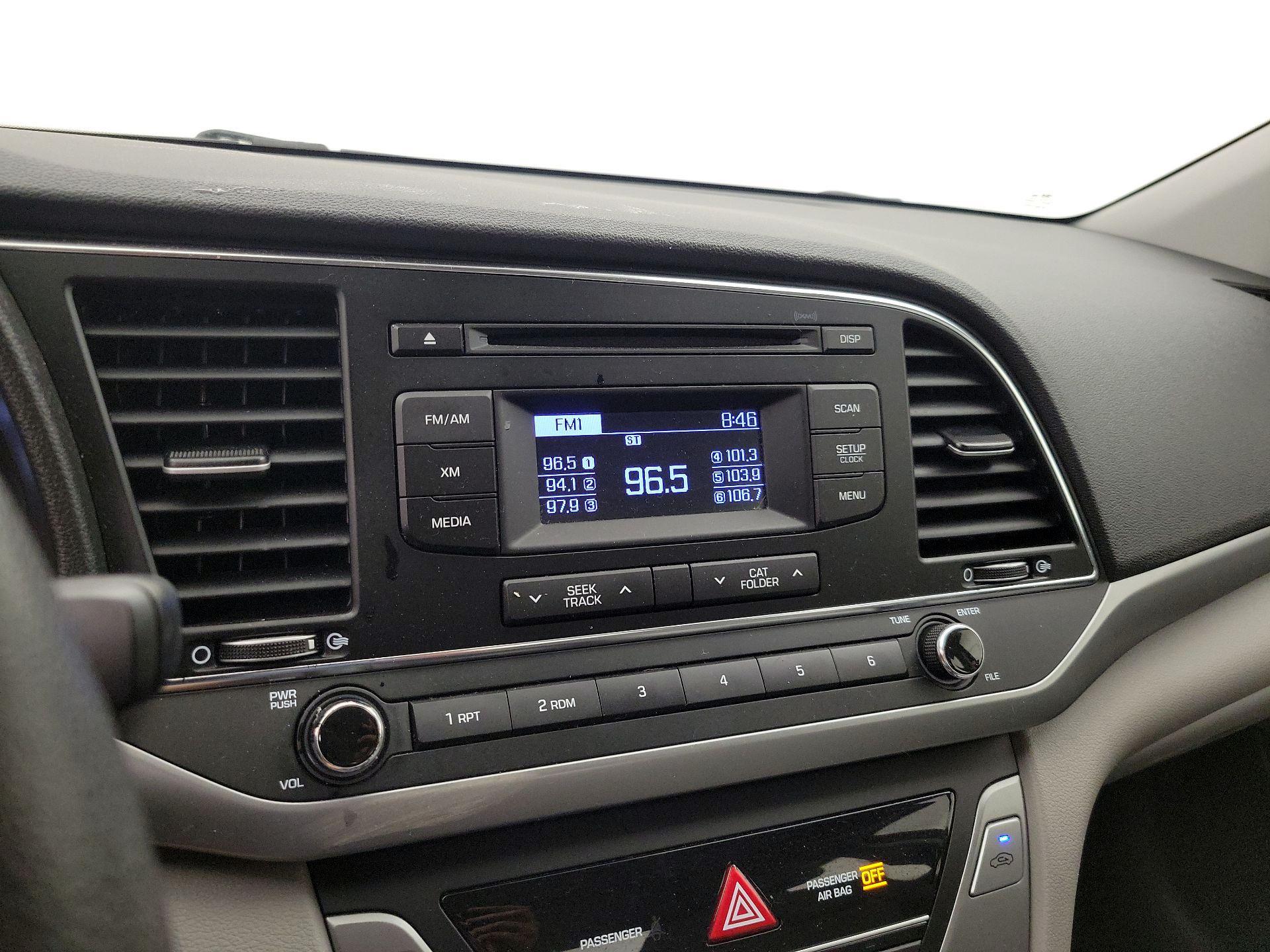Thumbnail: 2017 Hyundai Elantra - 14