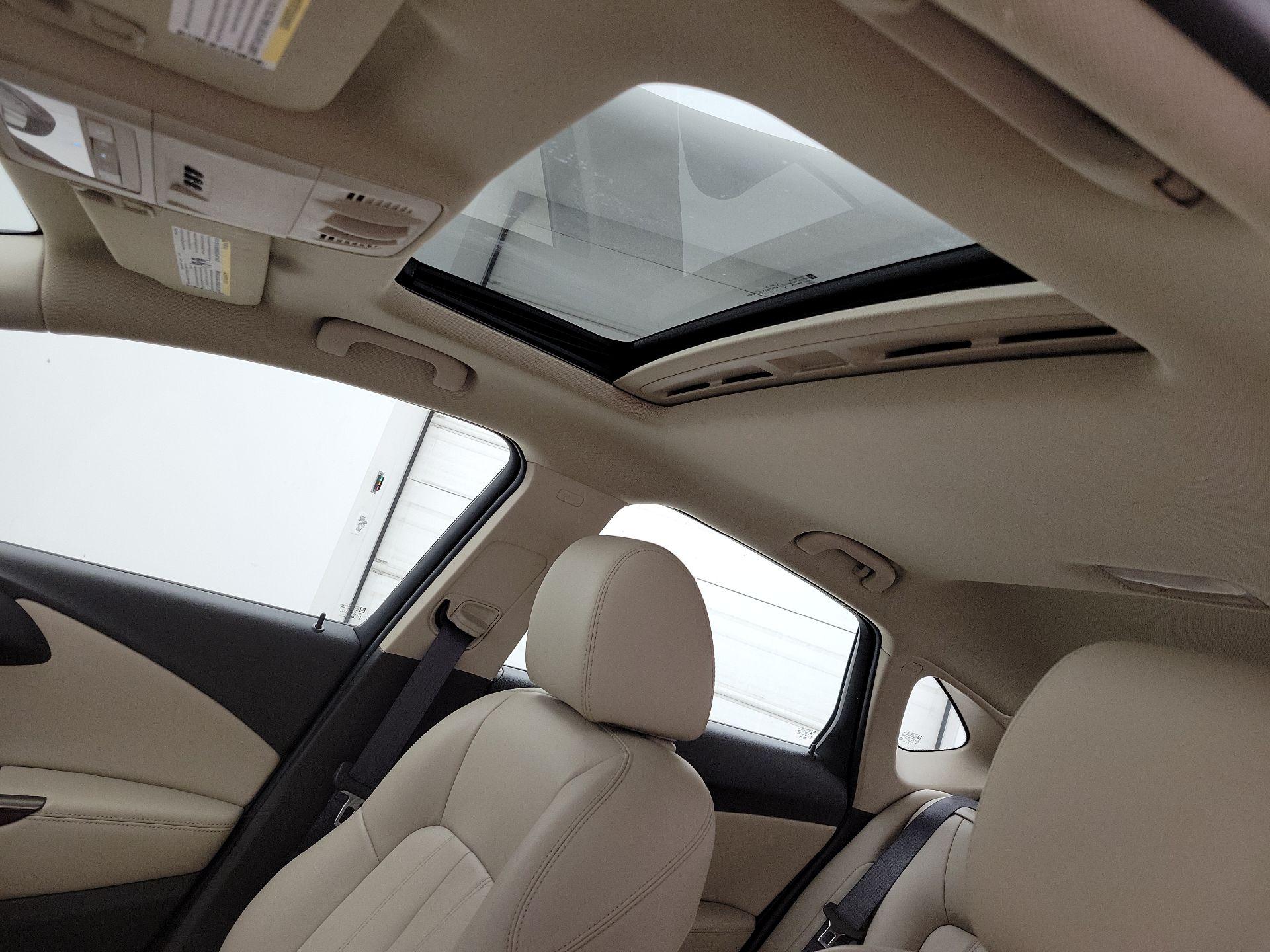 Thumbnail: 2016 Buick Verano - 19