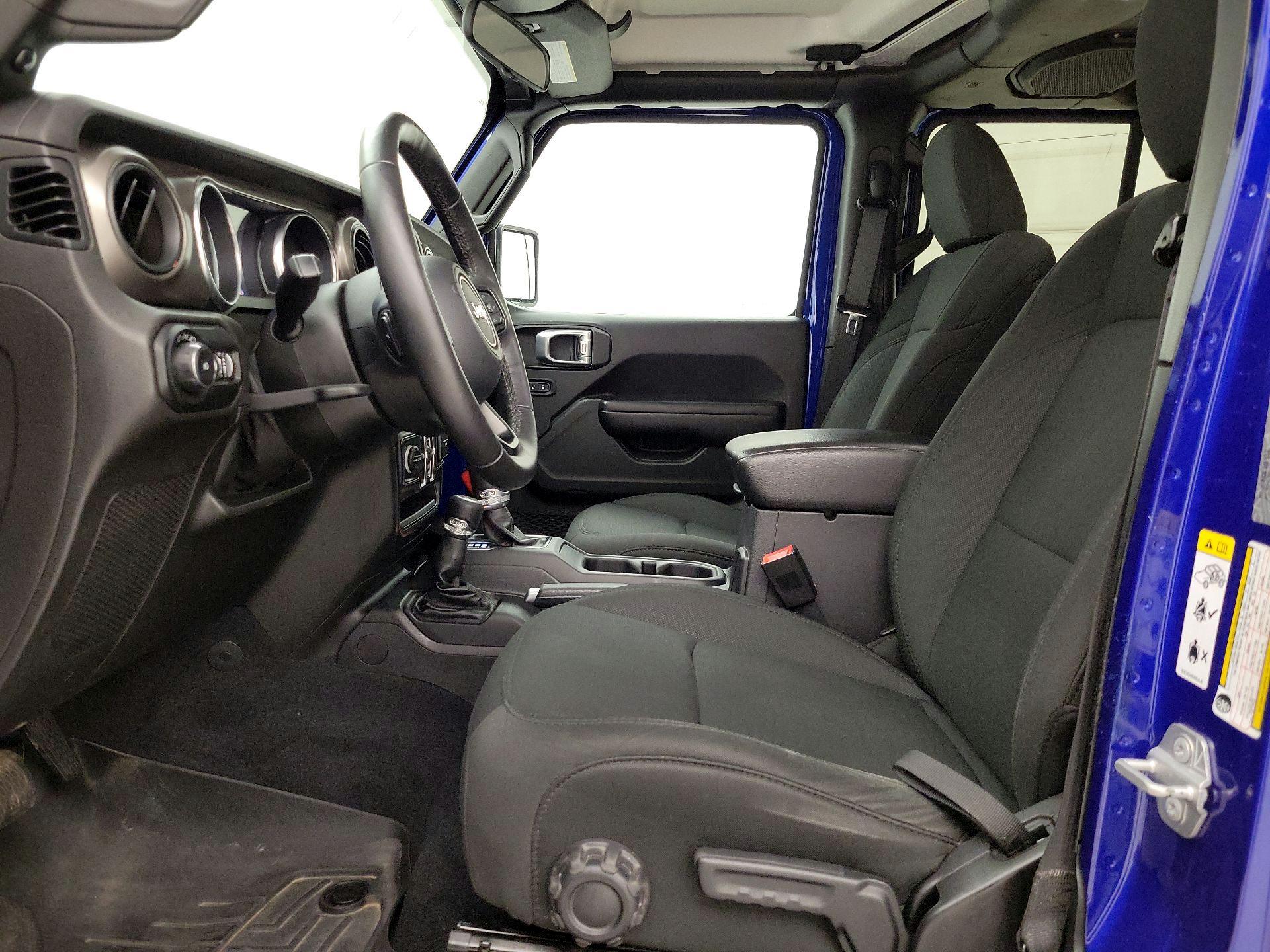 Thumbnail: 2019 Jeep Wrangler - 11